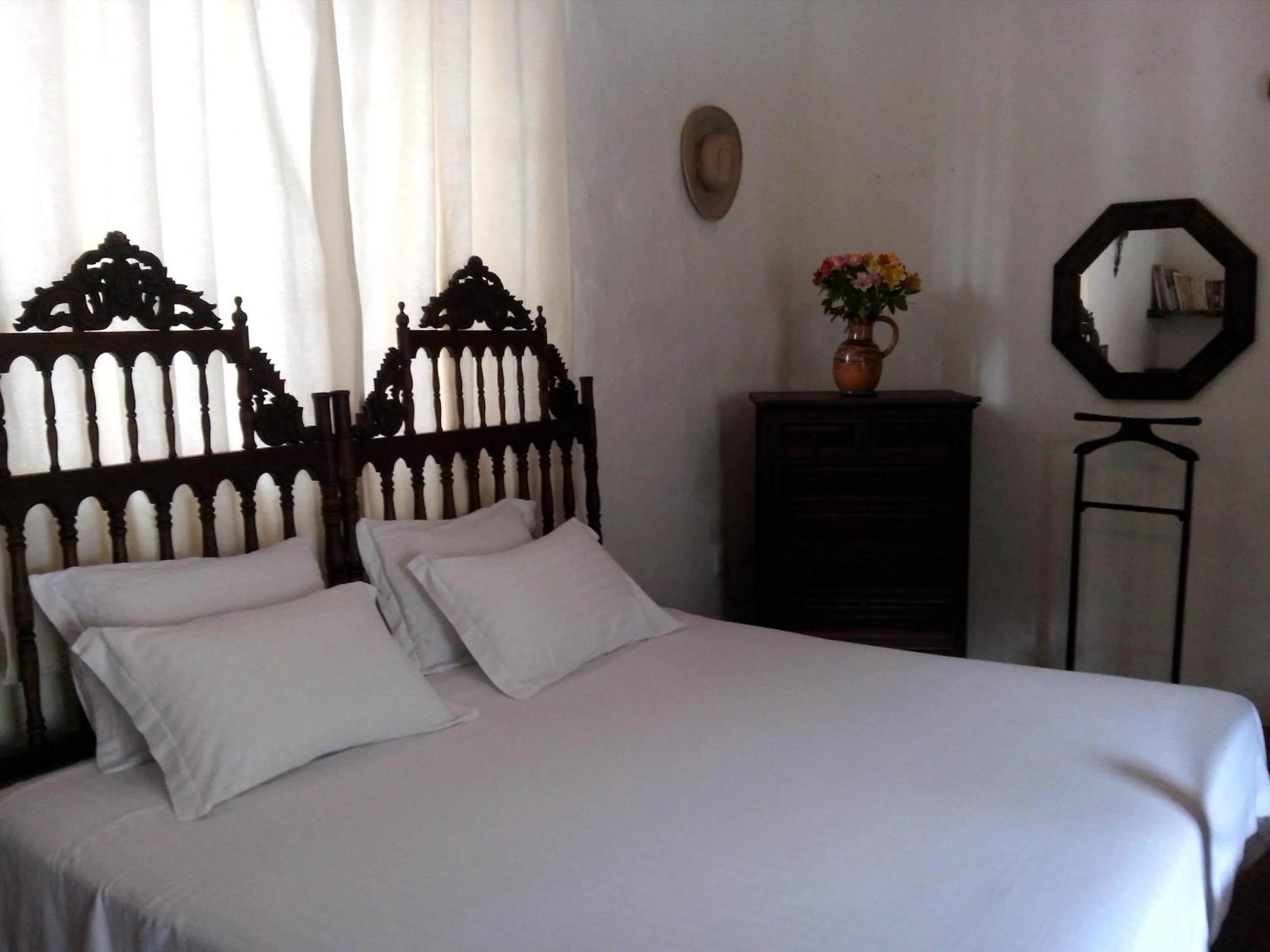 Bed in La Casona Breakfast & Wellness Center