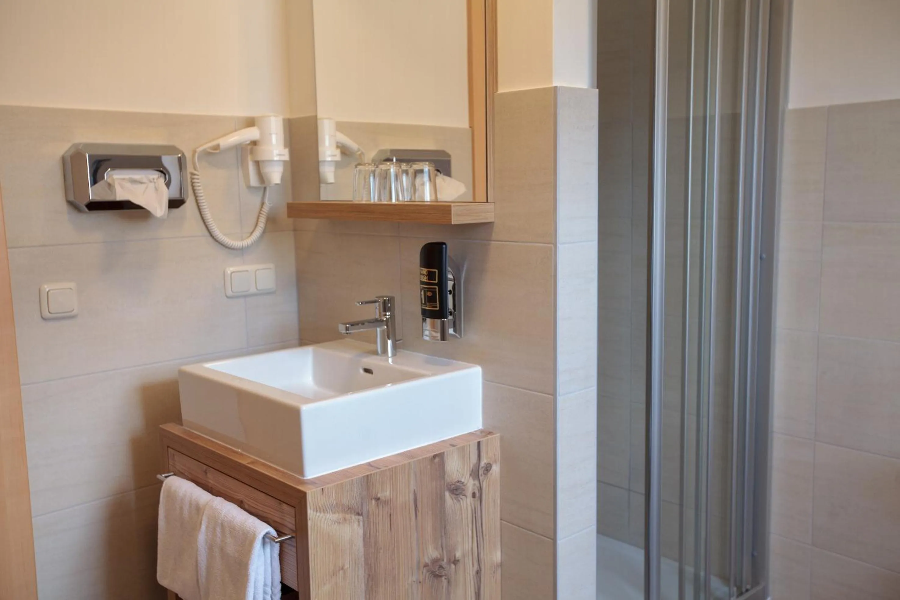 Bathroom in Pension Pirkdorfer See