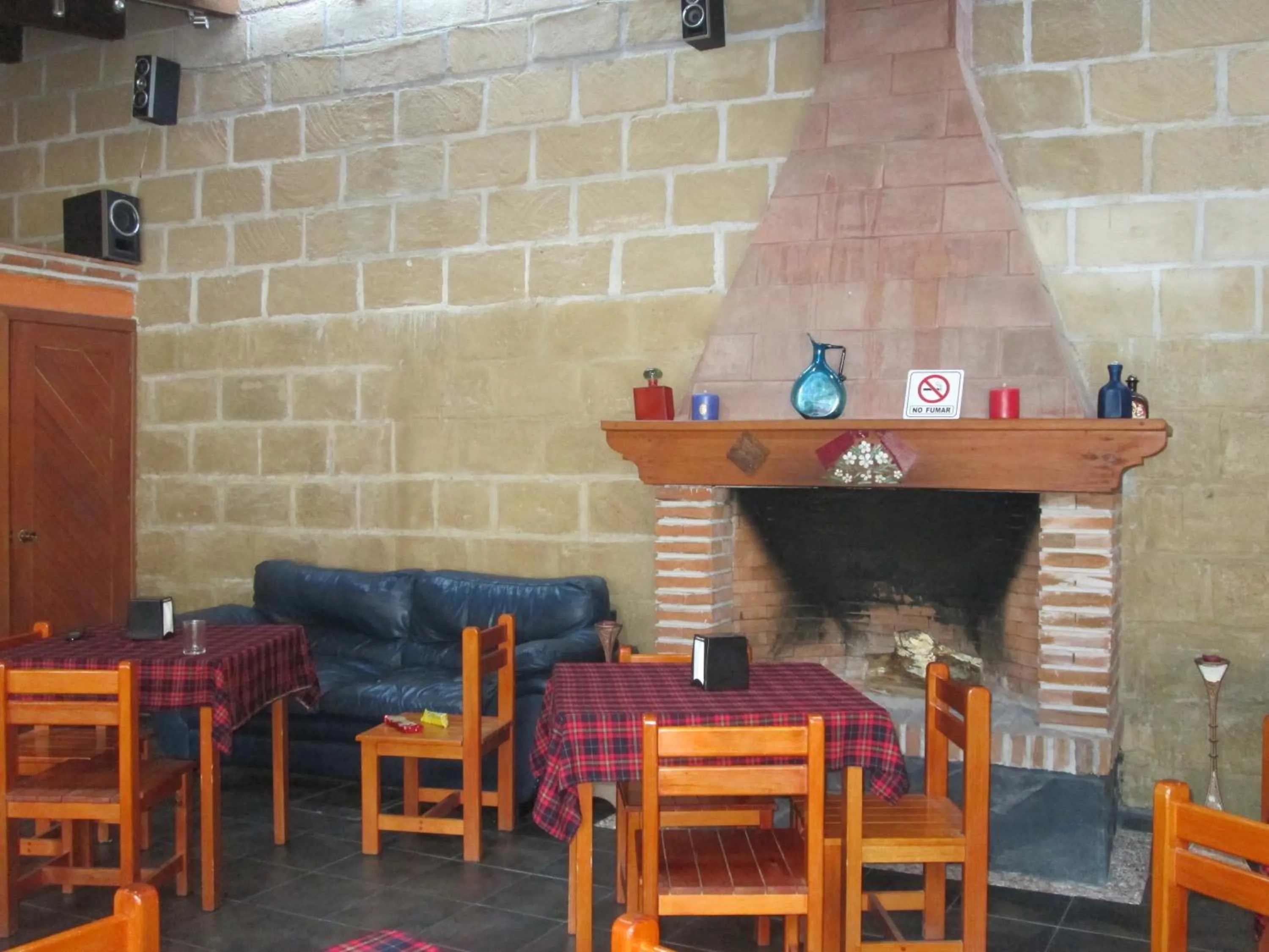 Restaurant/places to eat in Hotel Casa Valle