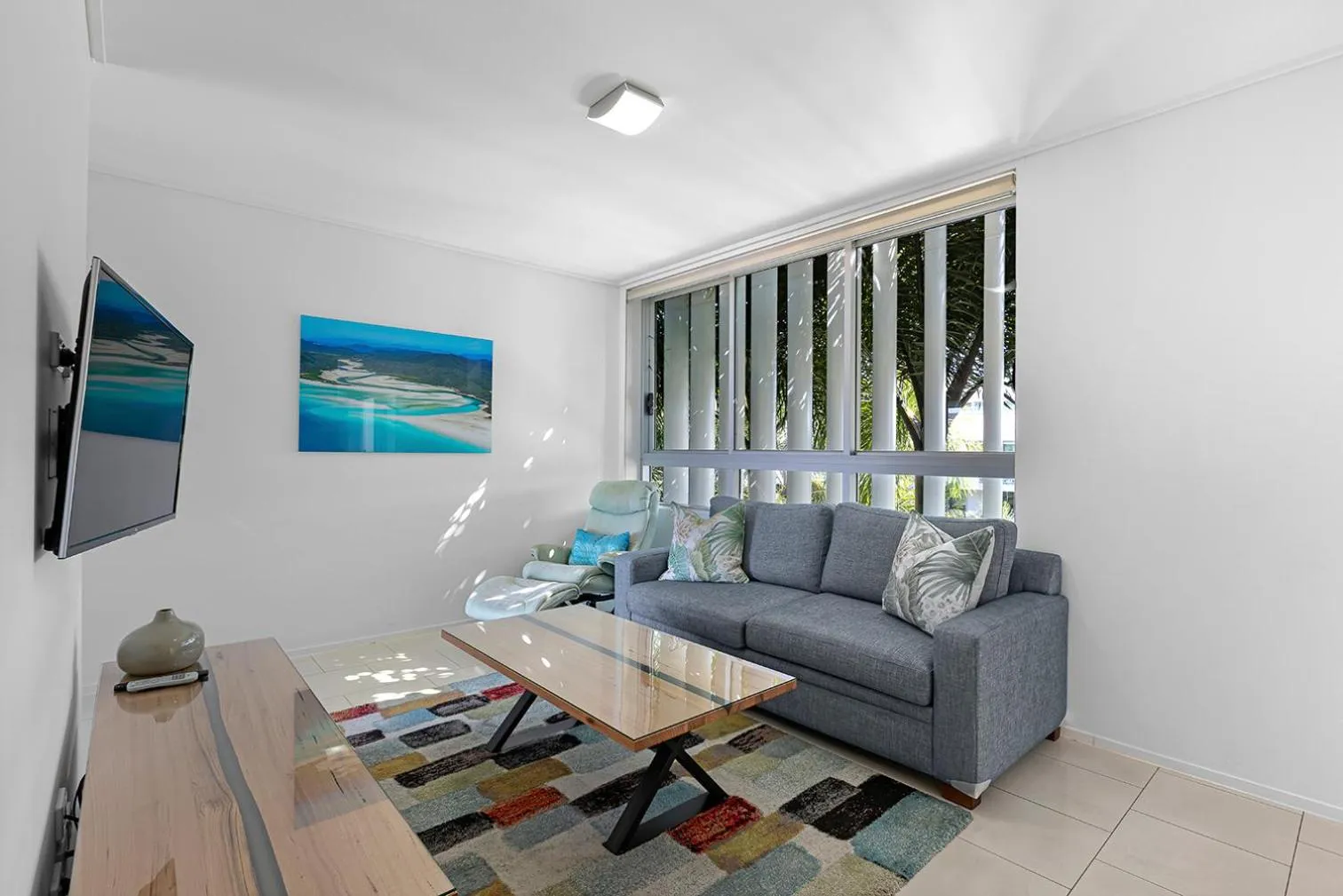 TV and multimedia in Peninsula Airlie Beach