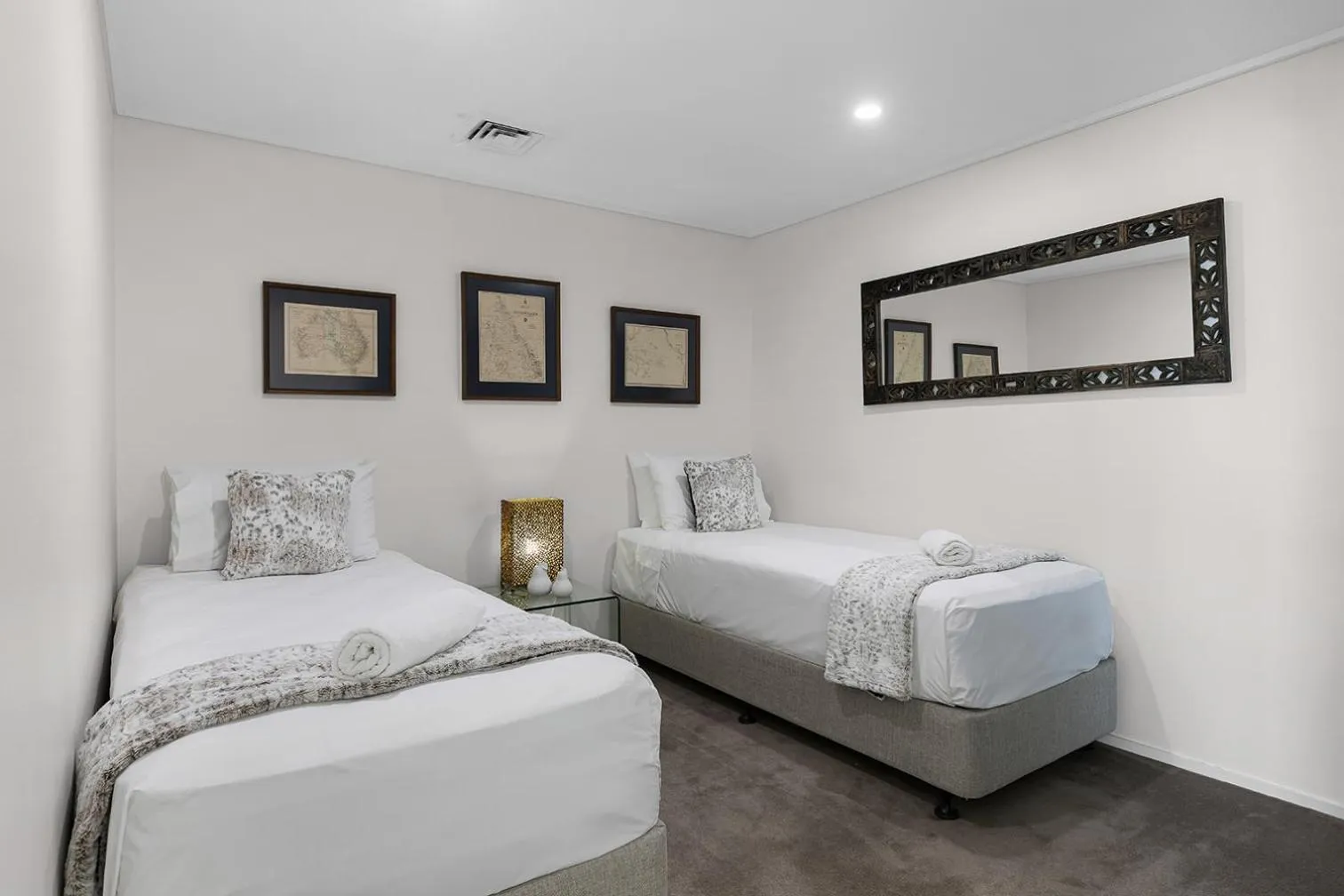 Bedroom, Bed in Peninsula Airlie Beach