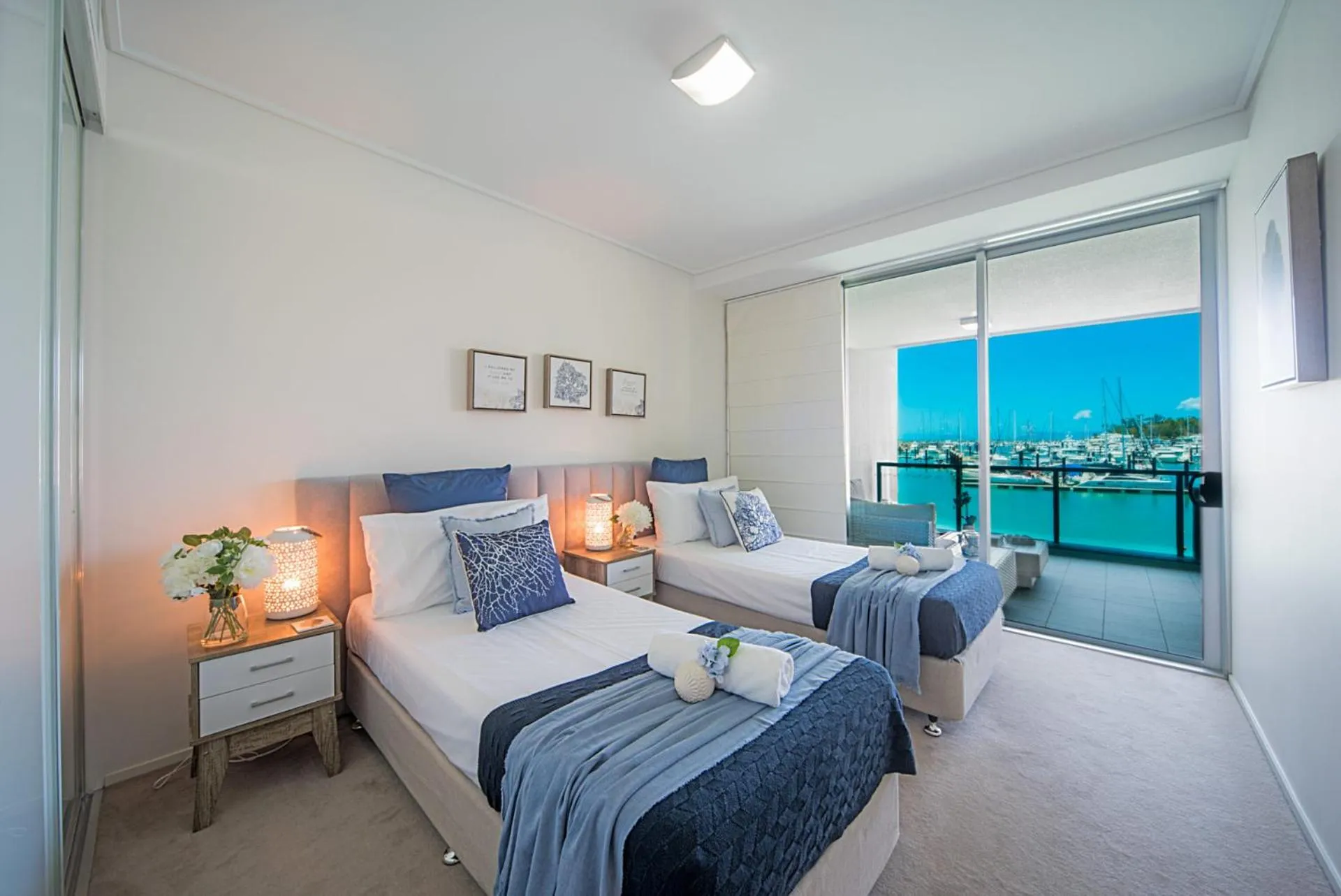 Bed in Peninsula Airlie Beach