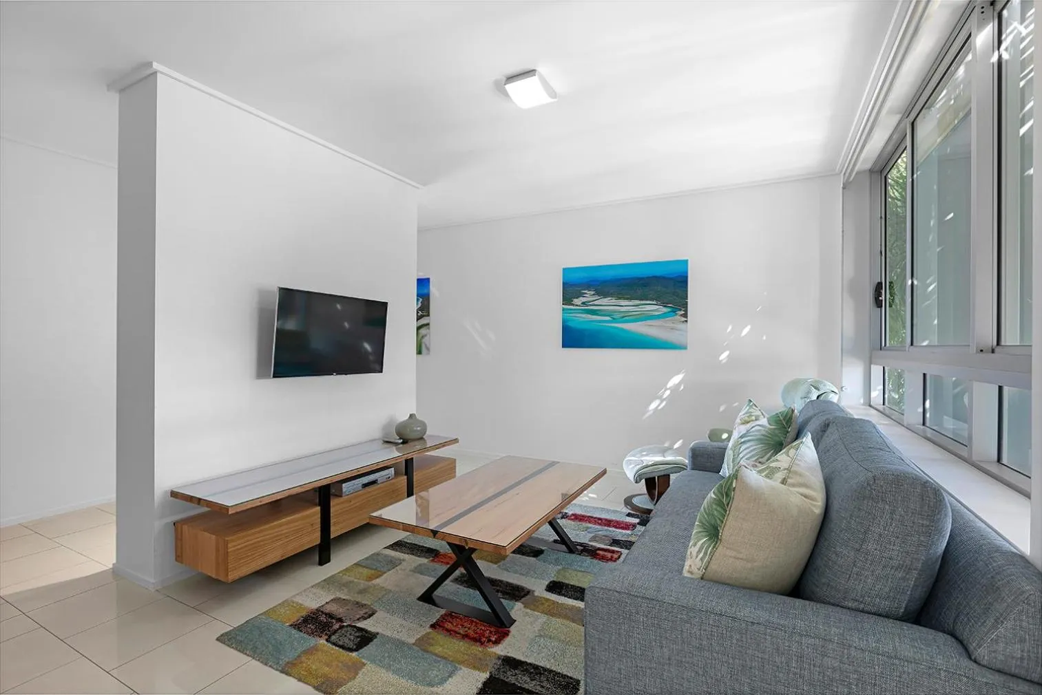 TV and multimedia in Peninsula Airlie Beach
