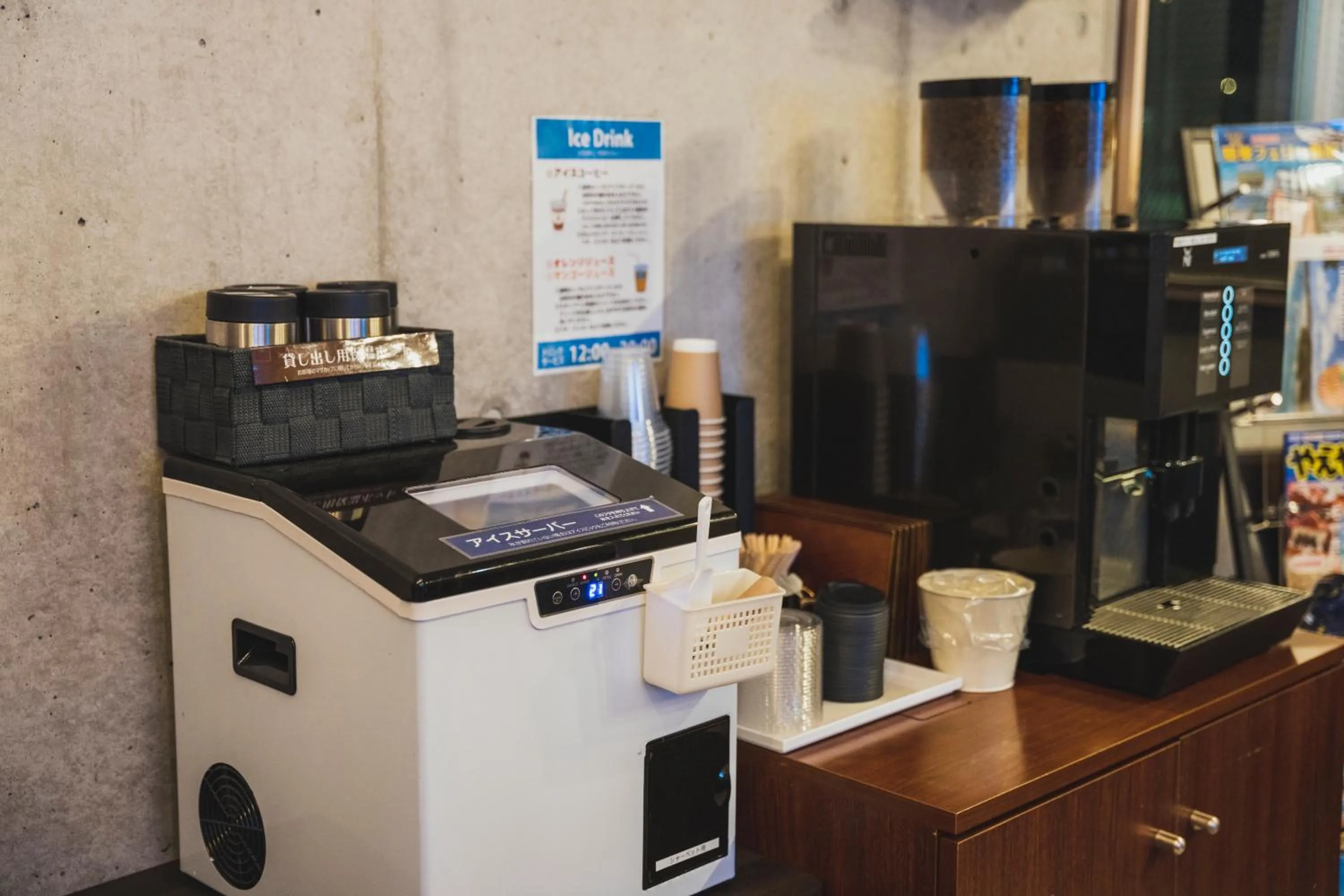 Coffee/tea facilities in Hotel Resort Inn Ishigakijima