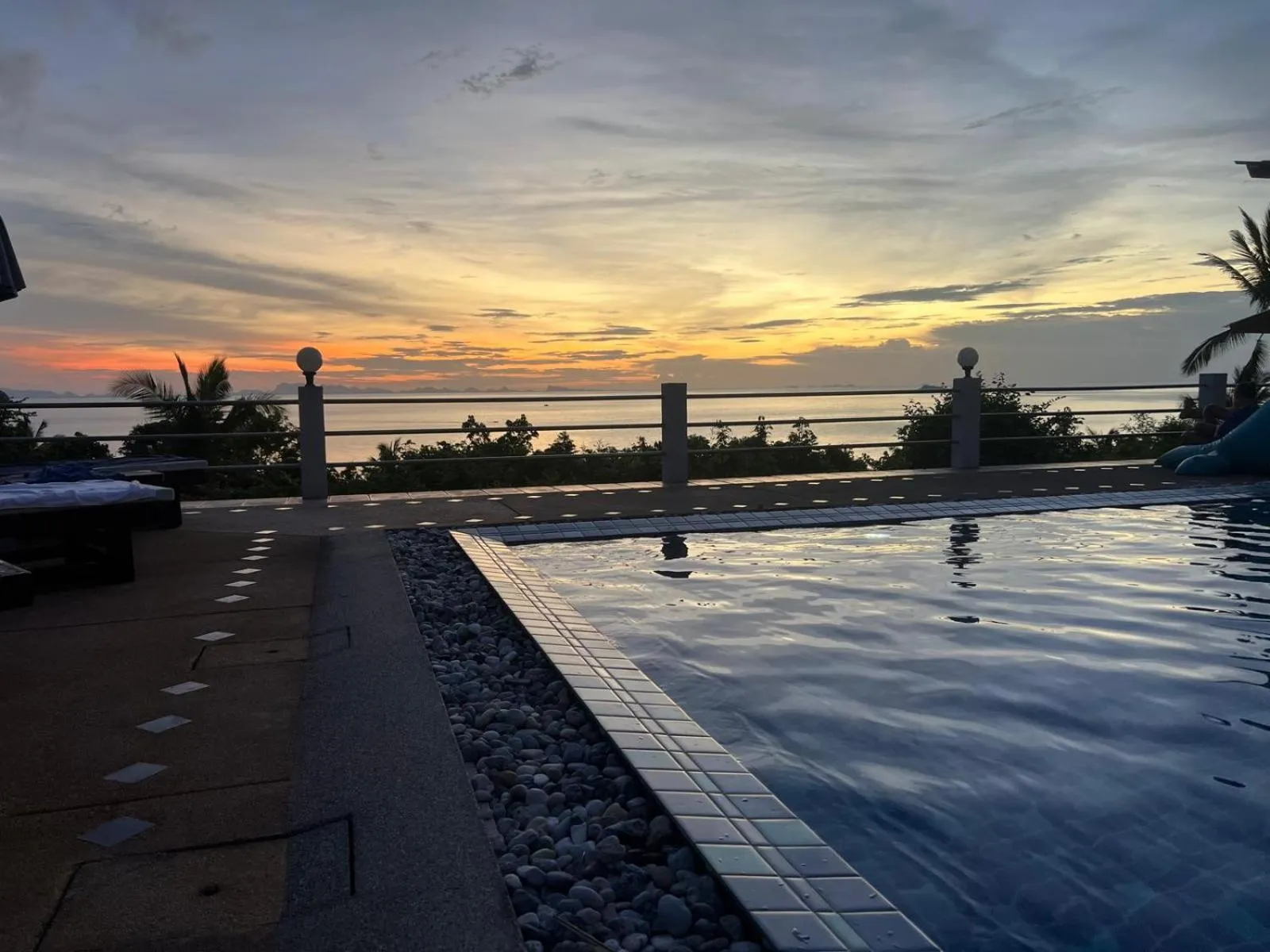 Swimming pool in Golden Hill Resort