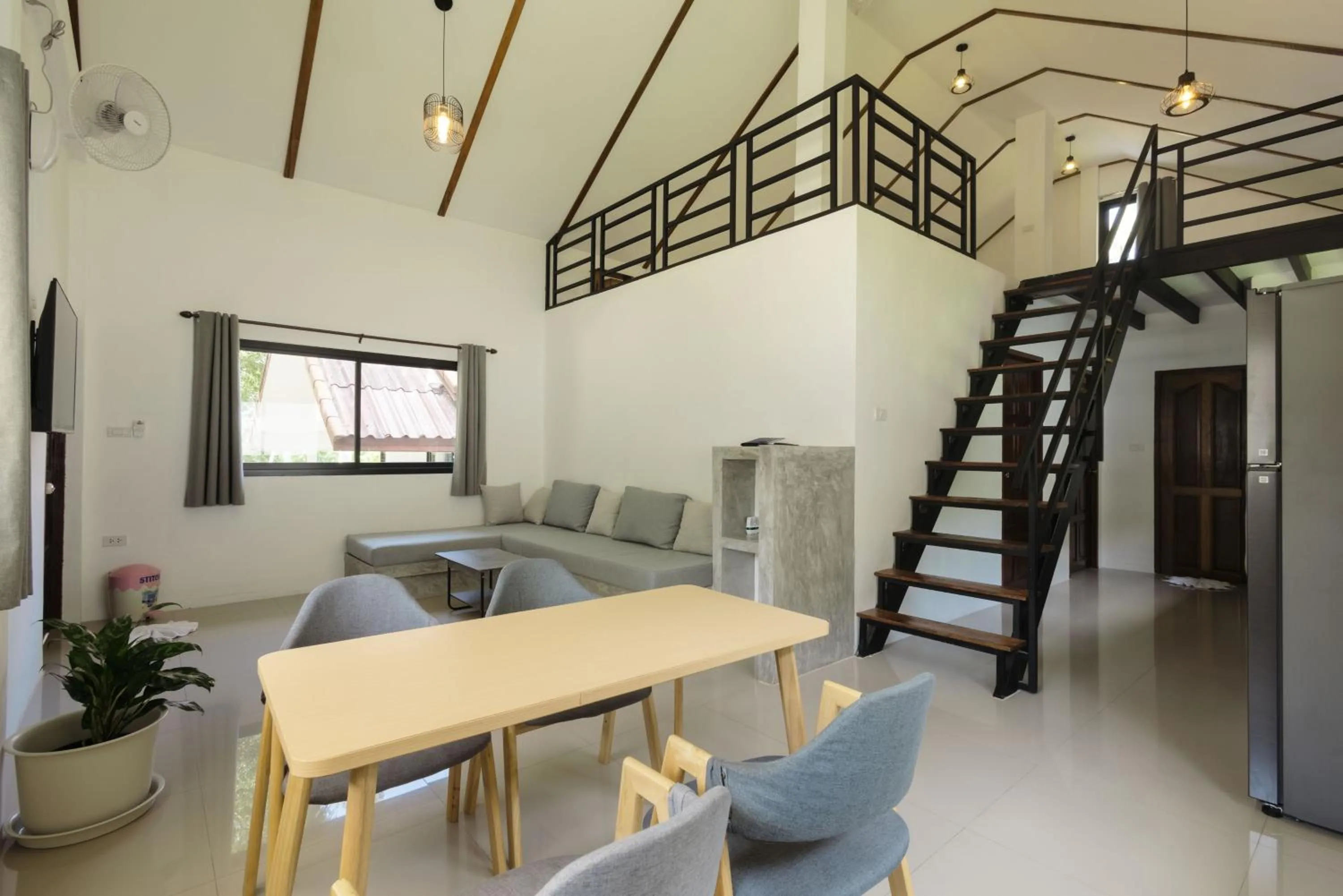 Living room in Golden Hill Resort