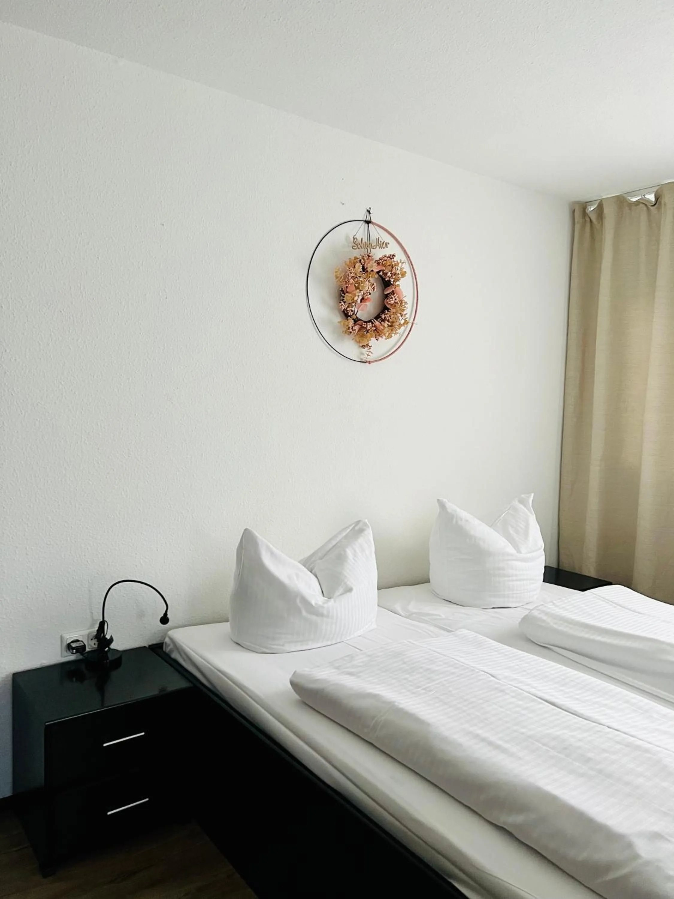 Bed in Hotel My Schildow