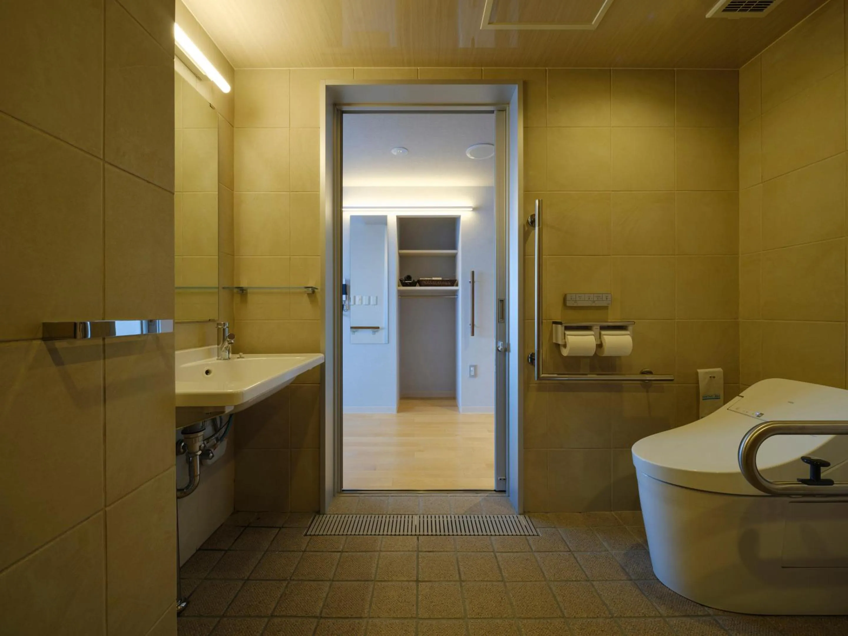 Bathroom in Inasayama Kanko Hotel