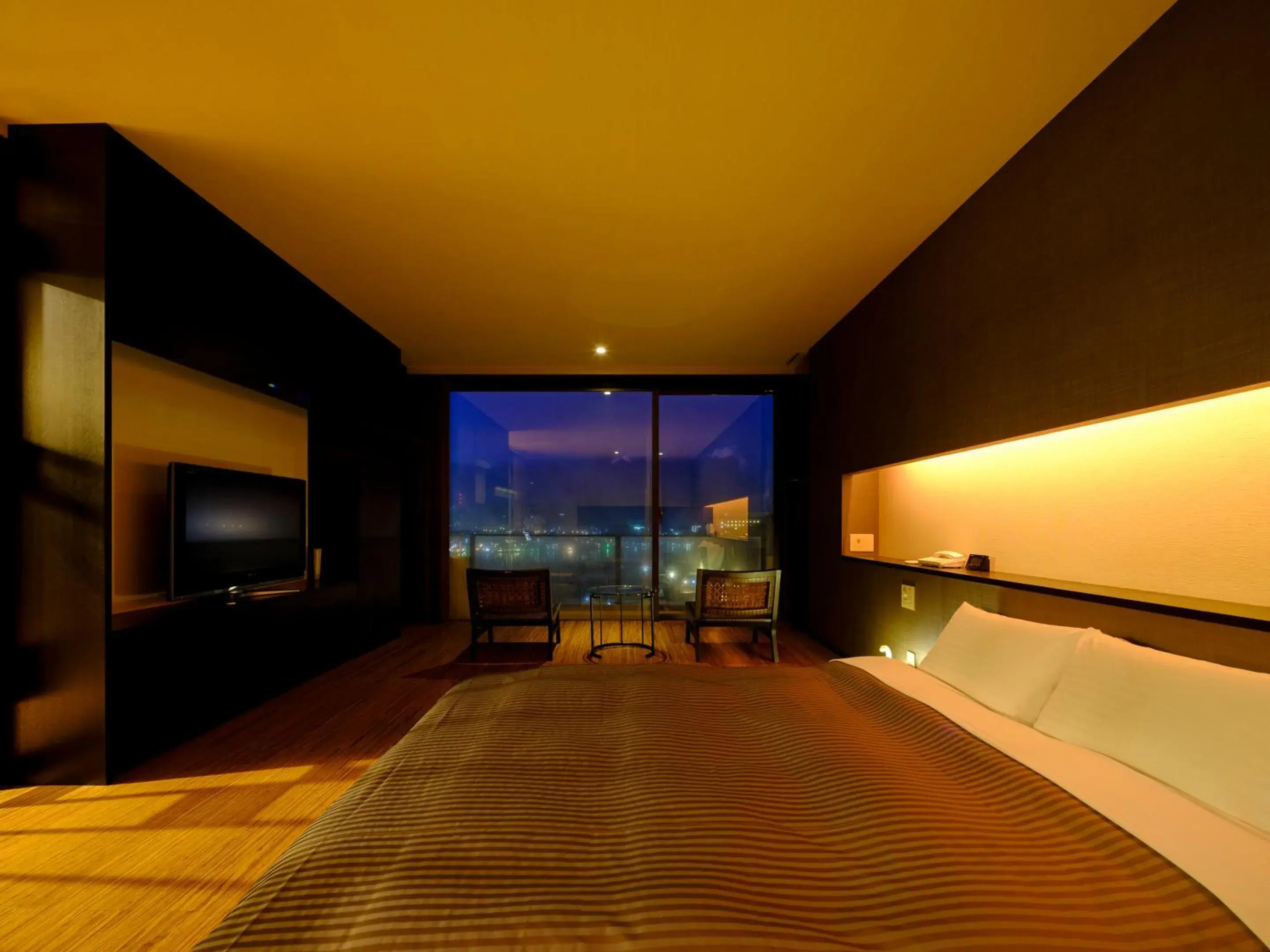 Superior Double Room in Inasayama Kanko Hotel Superior Double Room in Inasayama Kanko Hotel