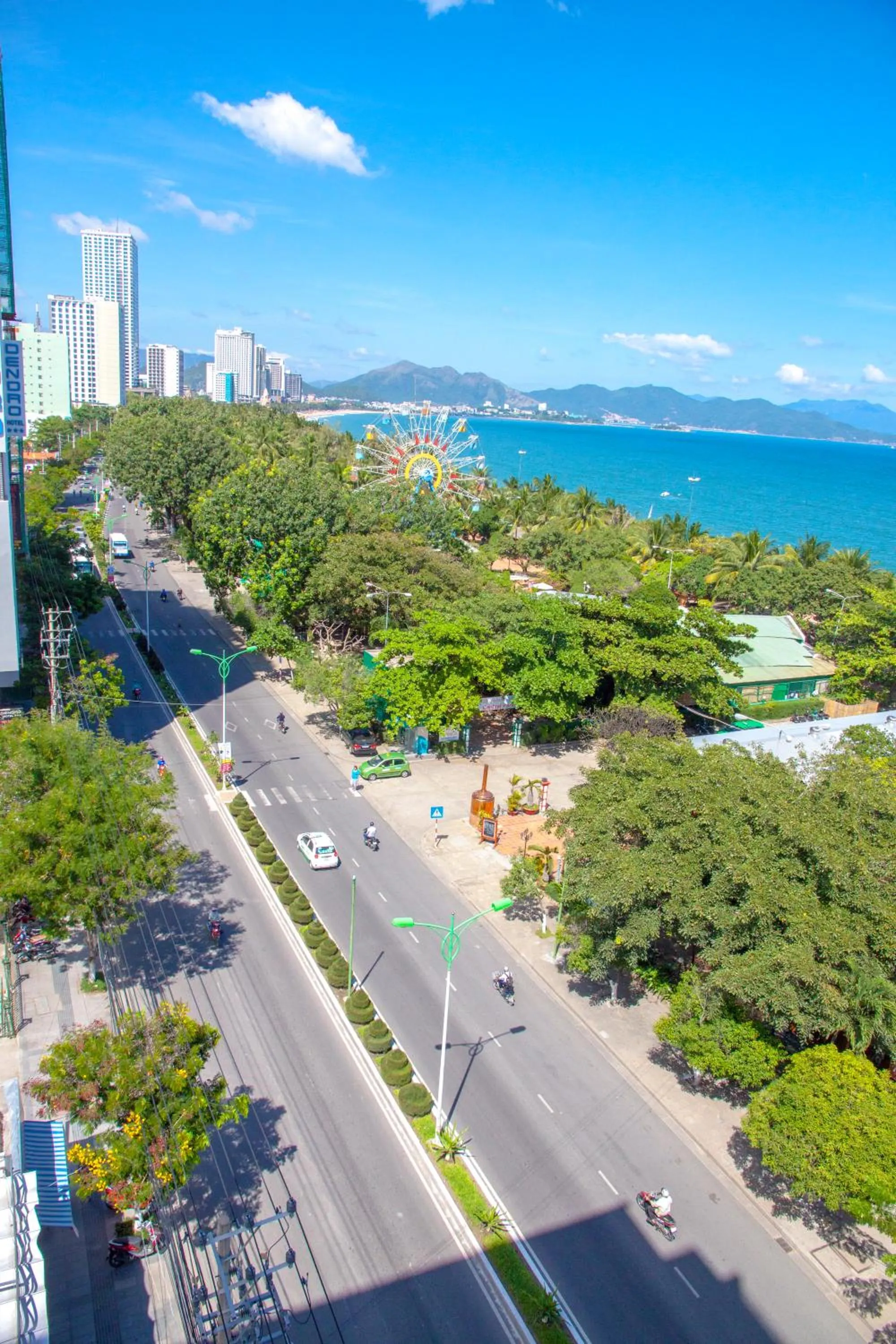 Nearby landmark in Oliver Hotel