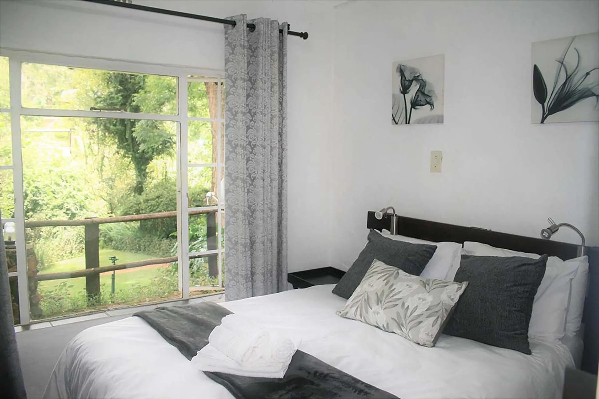 Bedroom, Bed in Sabie Star