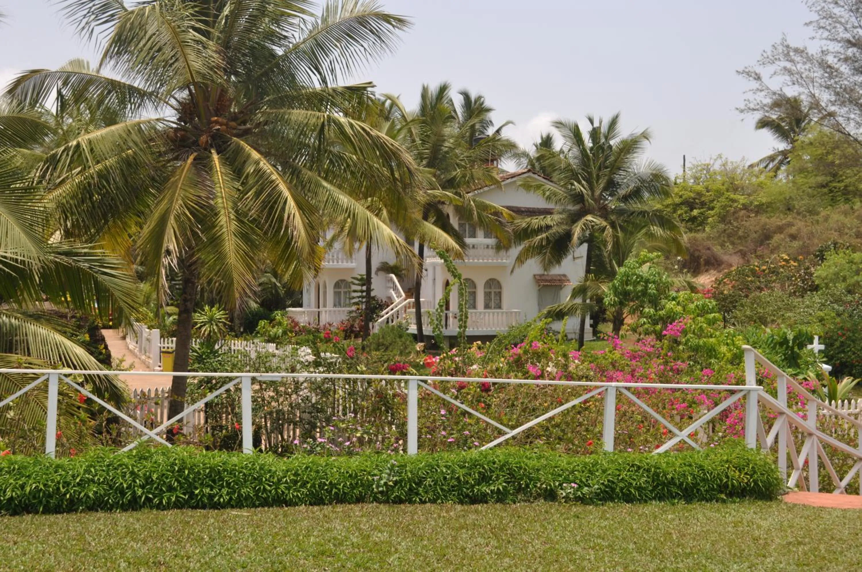 Facade/entrance in Colonia Santa Maria