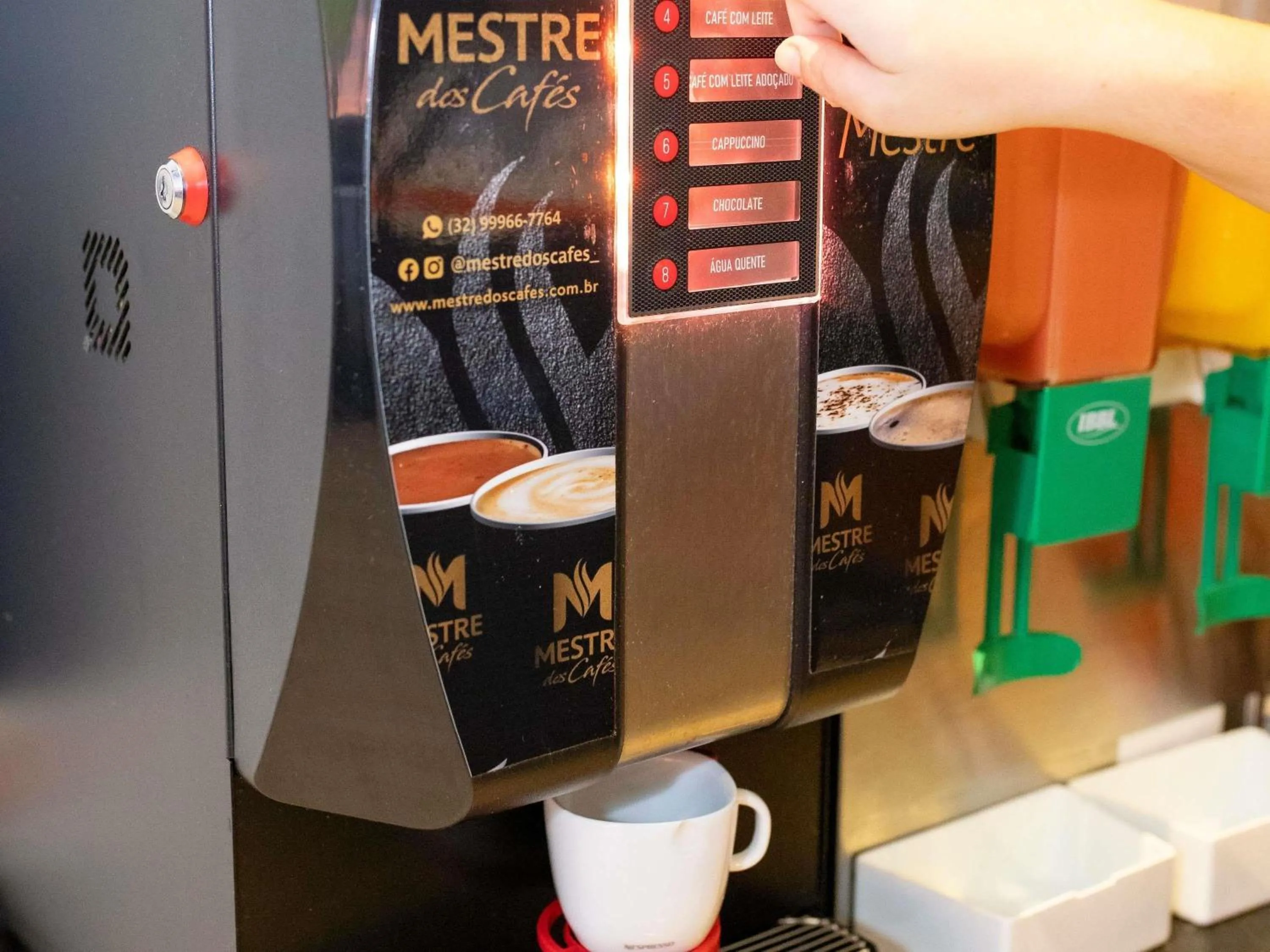 Restaurant/places to eat in ibis budget Divinopolis