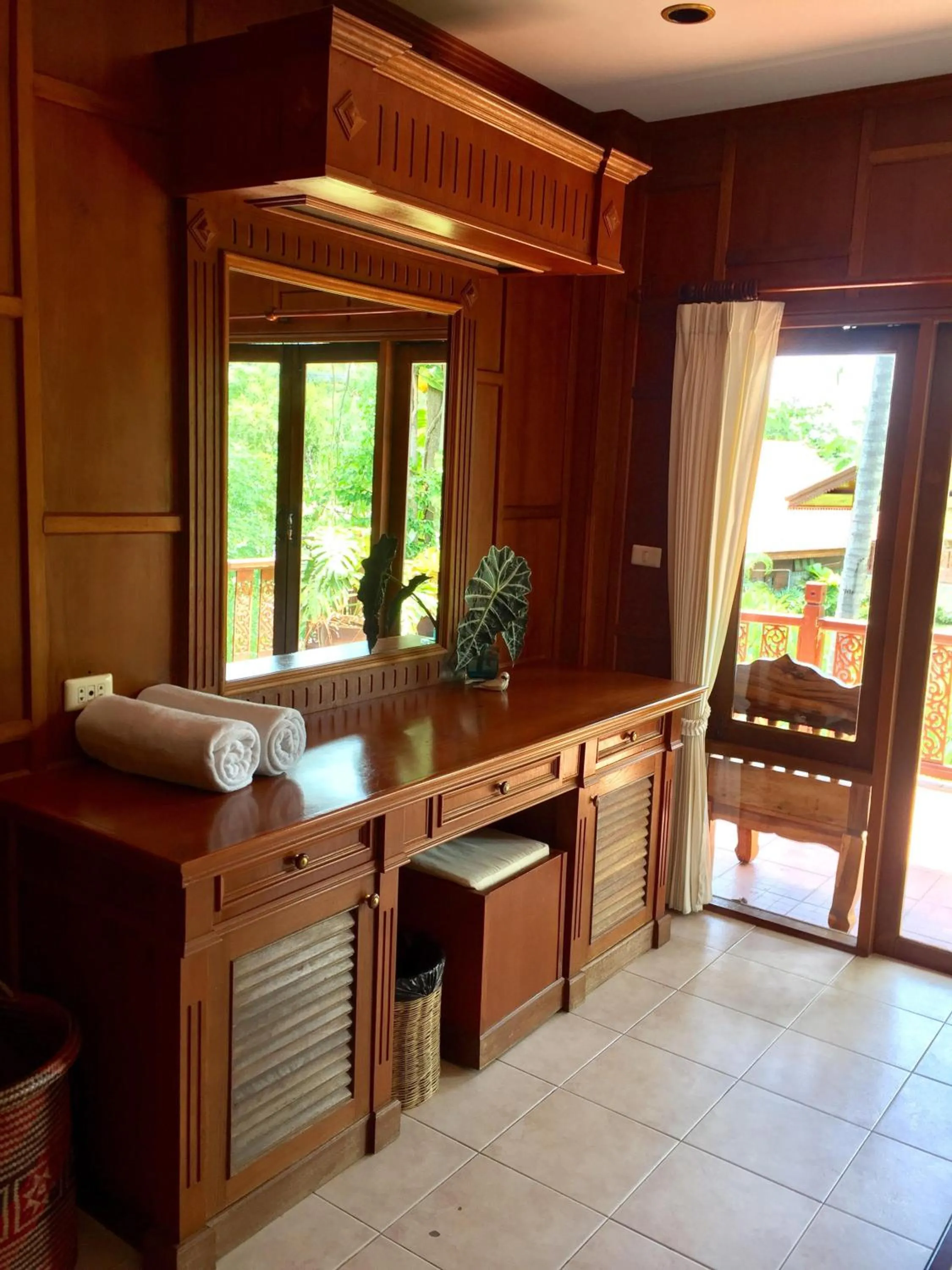 Baan Laem Noi Villa's