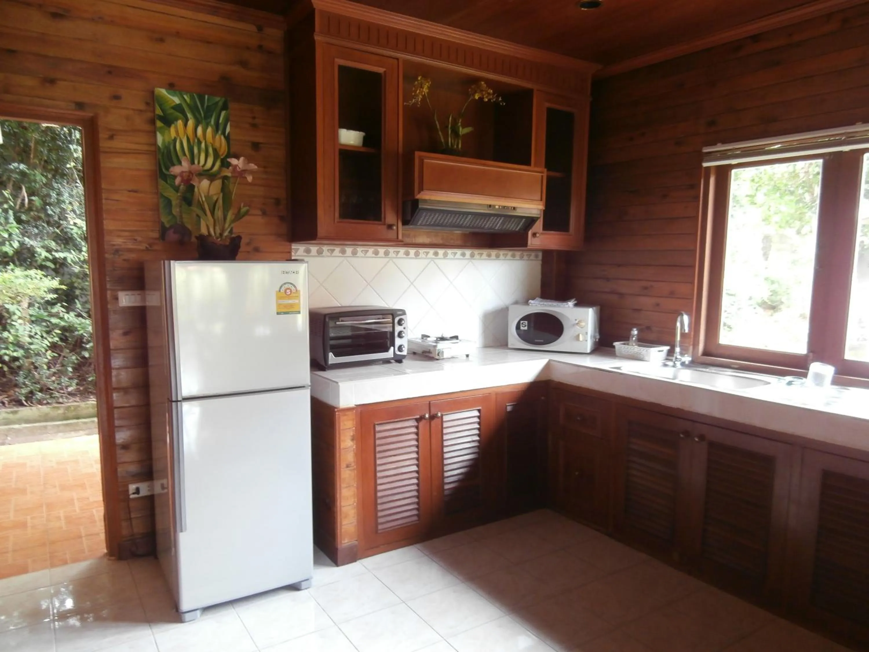 Communal kitchen in Baan Laem Noi Villa's