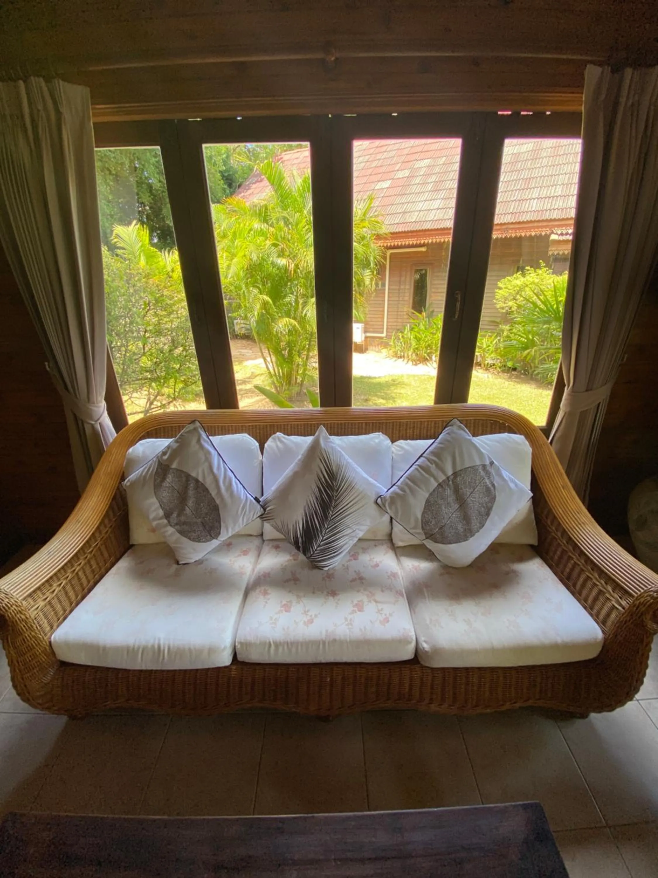 Baan Laem Noi Villa's