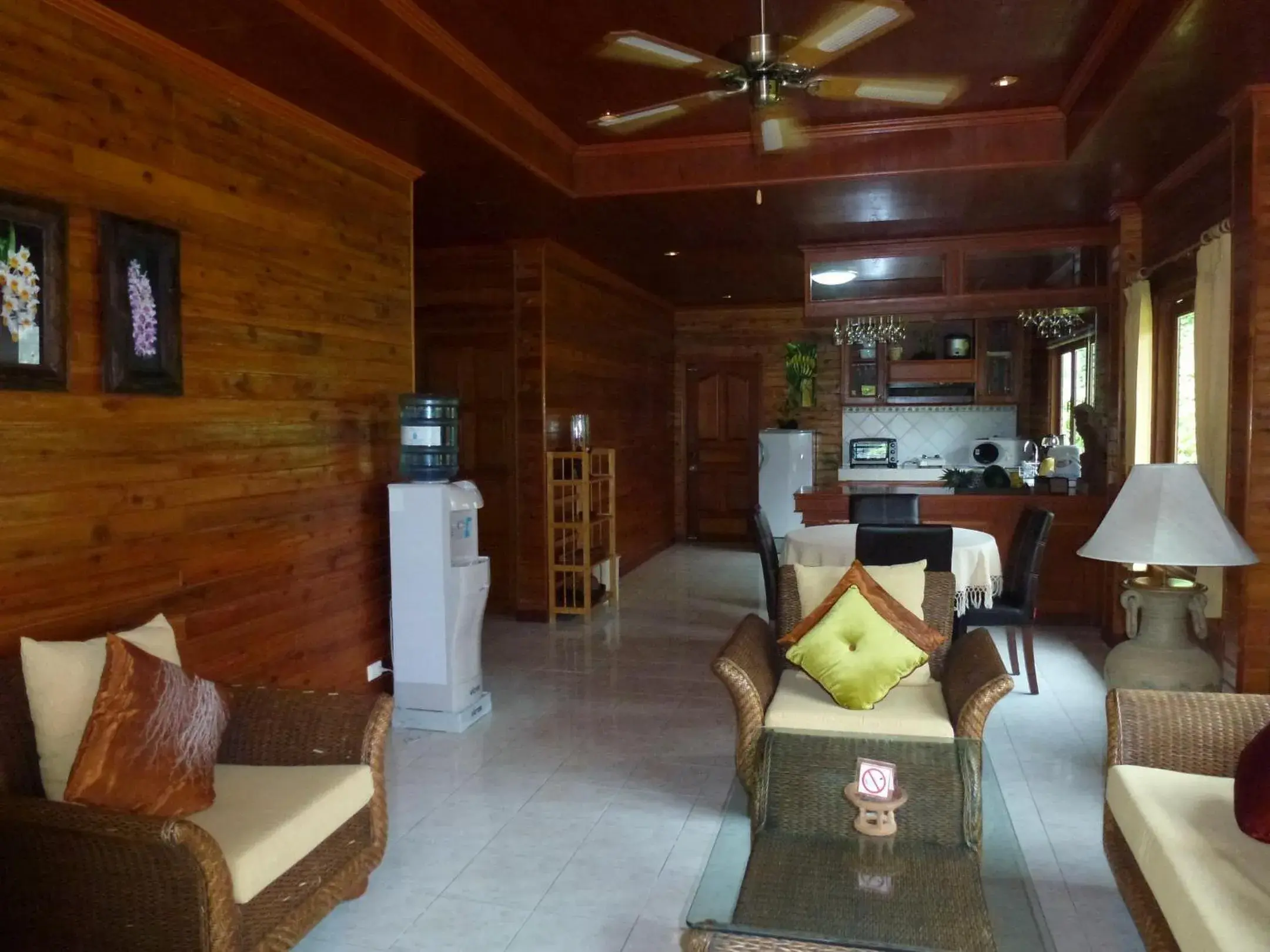 Two-Bedroom Villa in Baan Laem Noi Villa's Two-Bedroom Villa in Baan Laem Noi Villa's