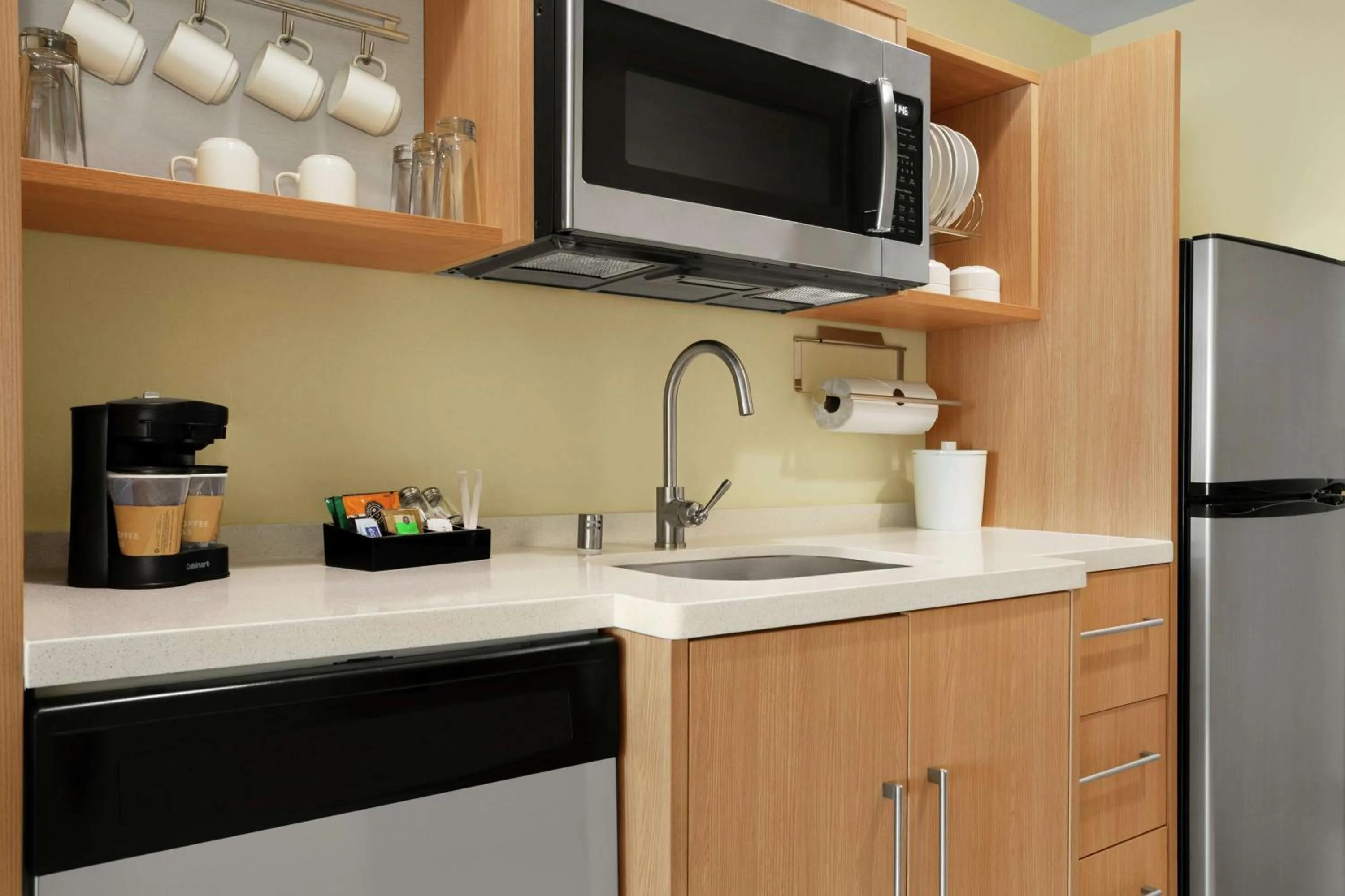 Kitchen or kitchenette in Home2 Suites By Hilton Elko