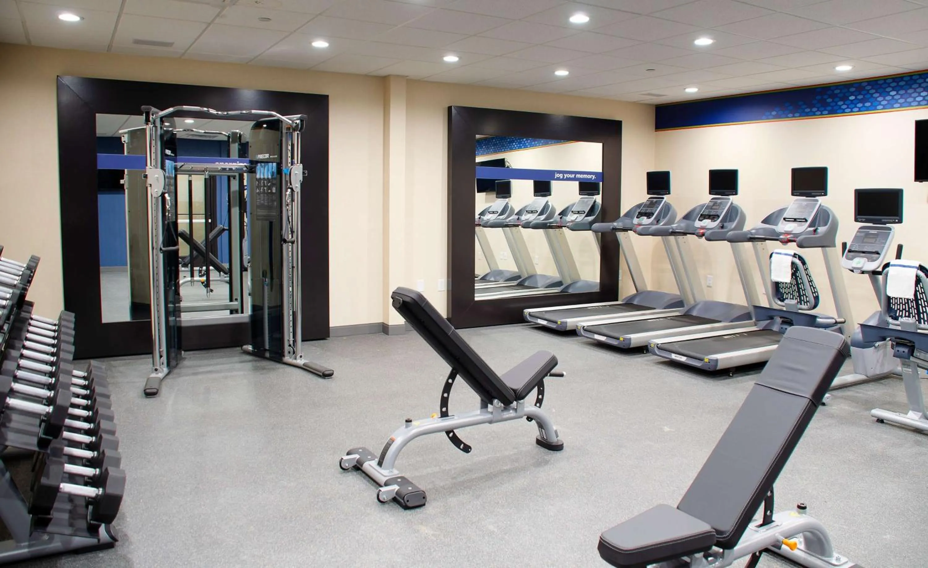 Fitness centre/facilities in Hampton Inn Lebanon