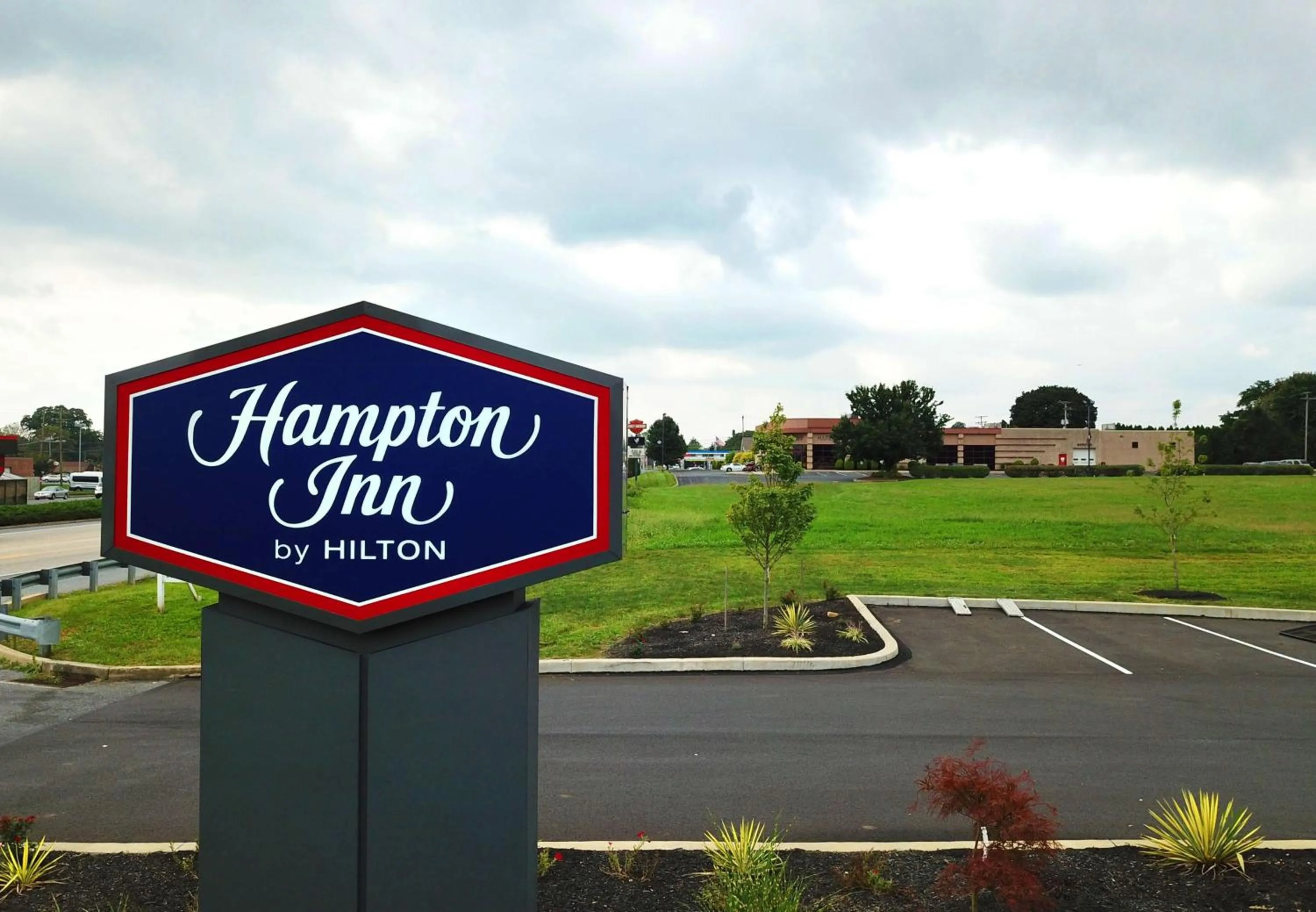 Property building in Hampton Inn Lebanon
