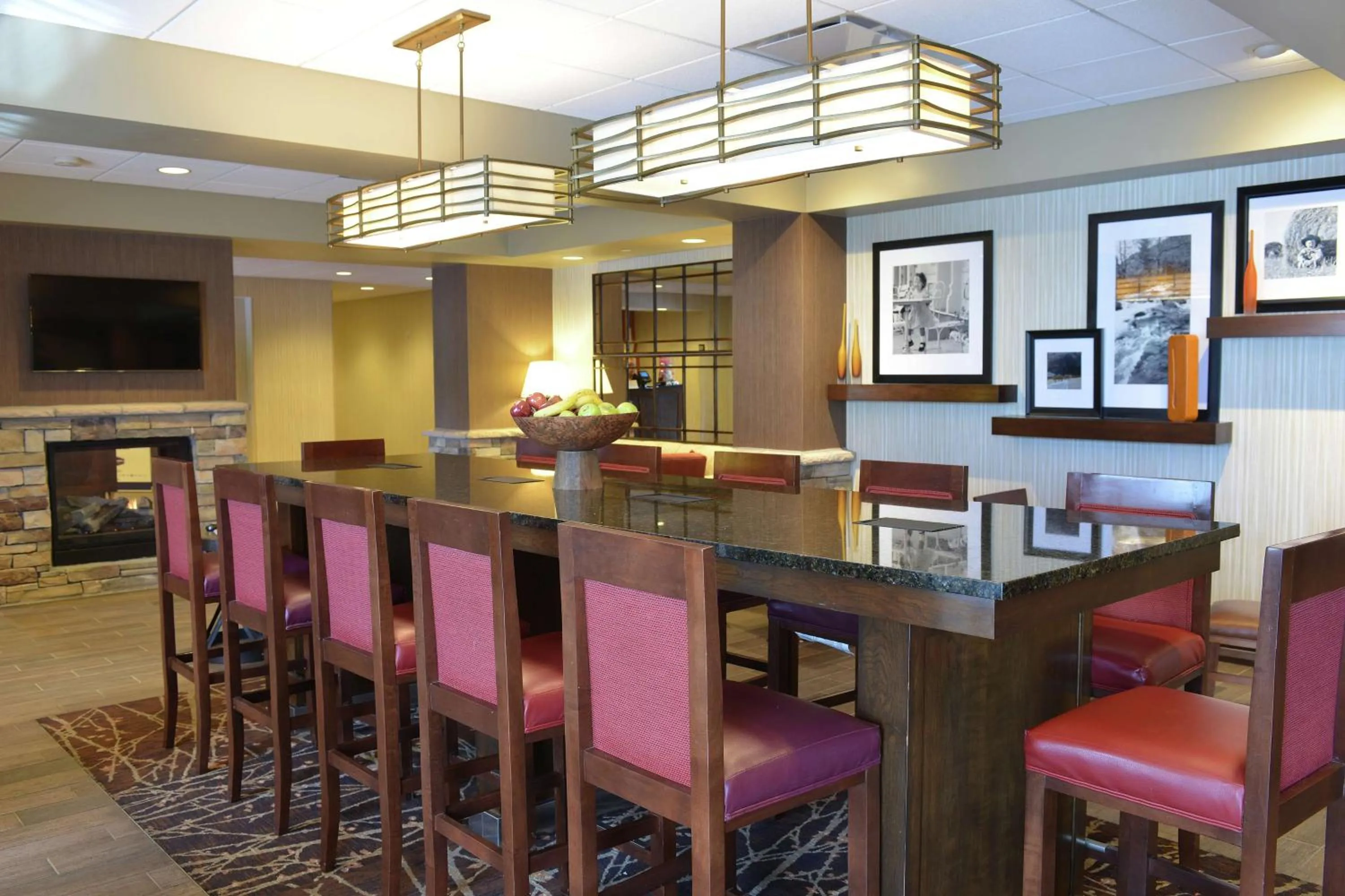 Restaurant/places to eat in Hampton Inn Springfield-Southeast, MO