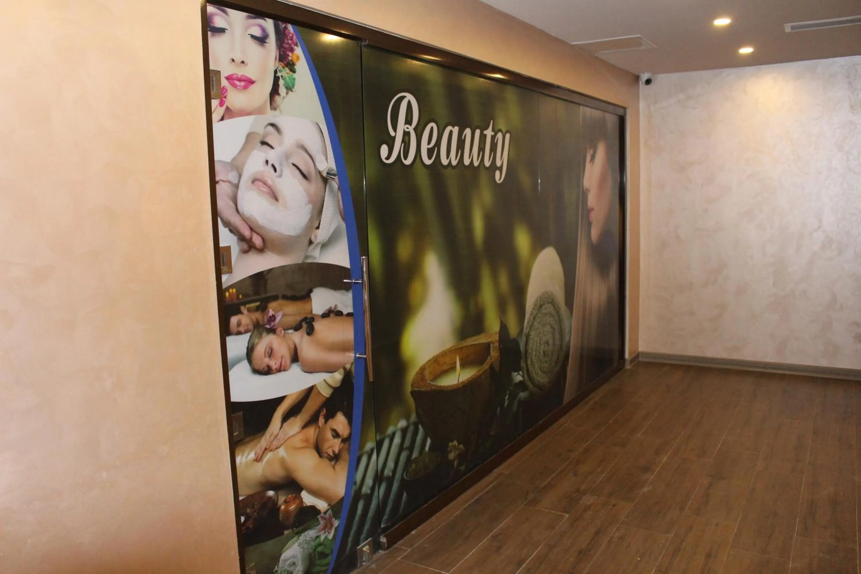 On-site shops in Sky Hotel Baku