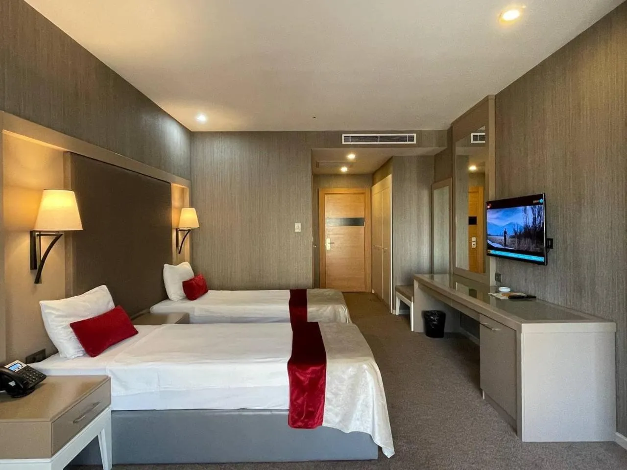 Bed in Sky Hotel Baku