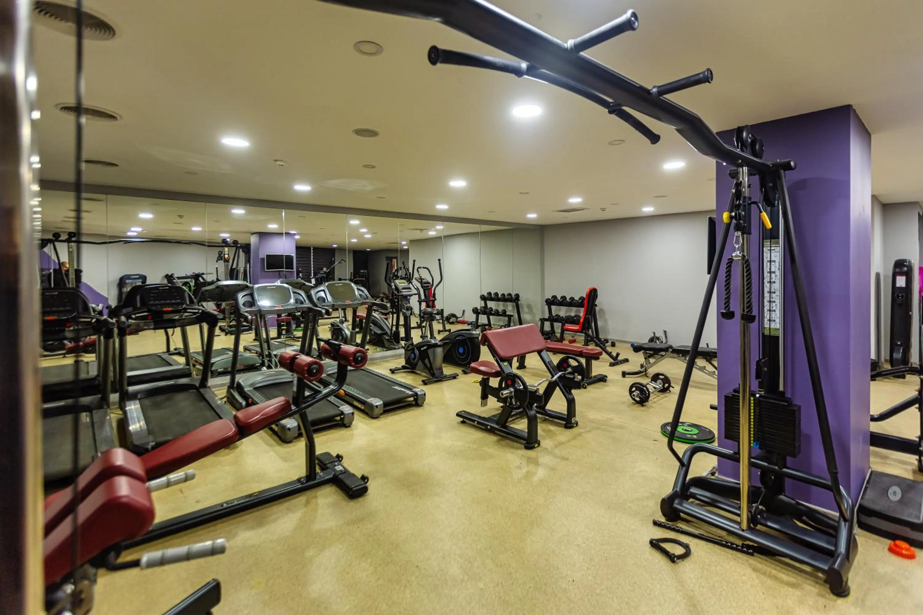 Fitness centre/facilities in Sky Hotel Baku