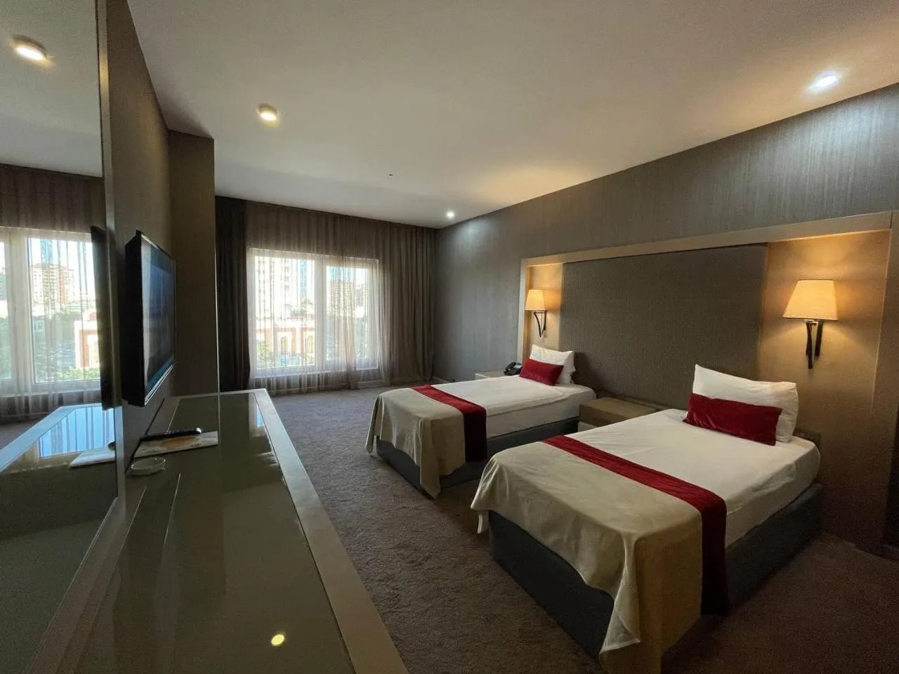 Bed in Sky Hotel Baku