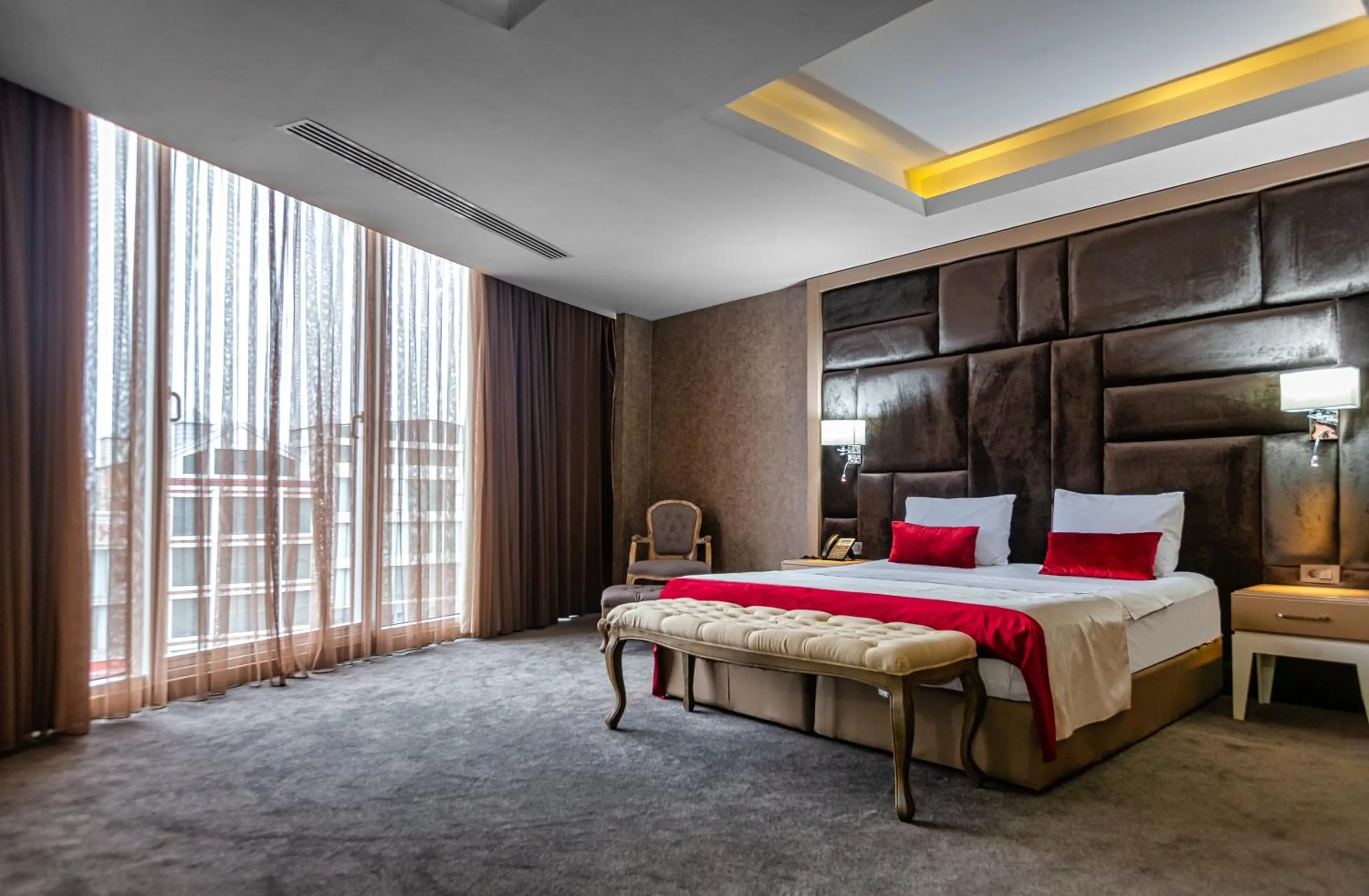 Bed in Sky Hotel Baku