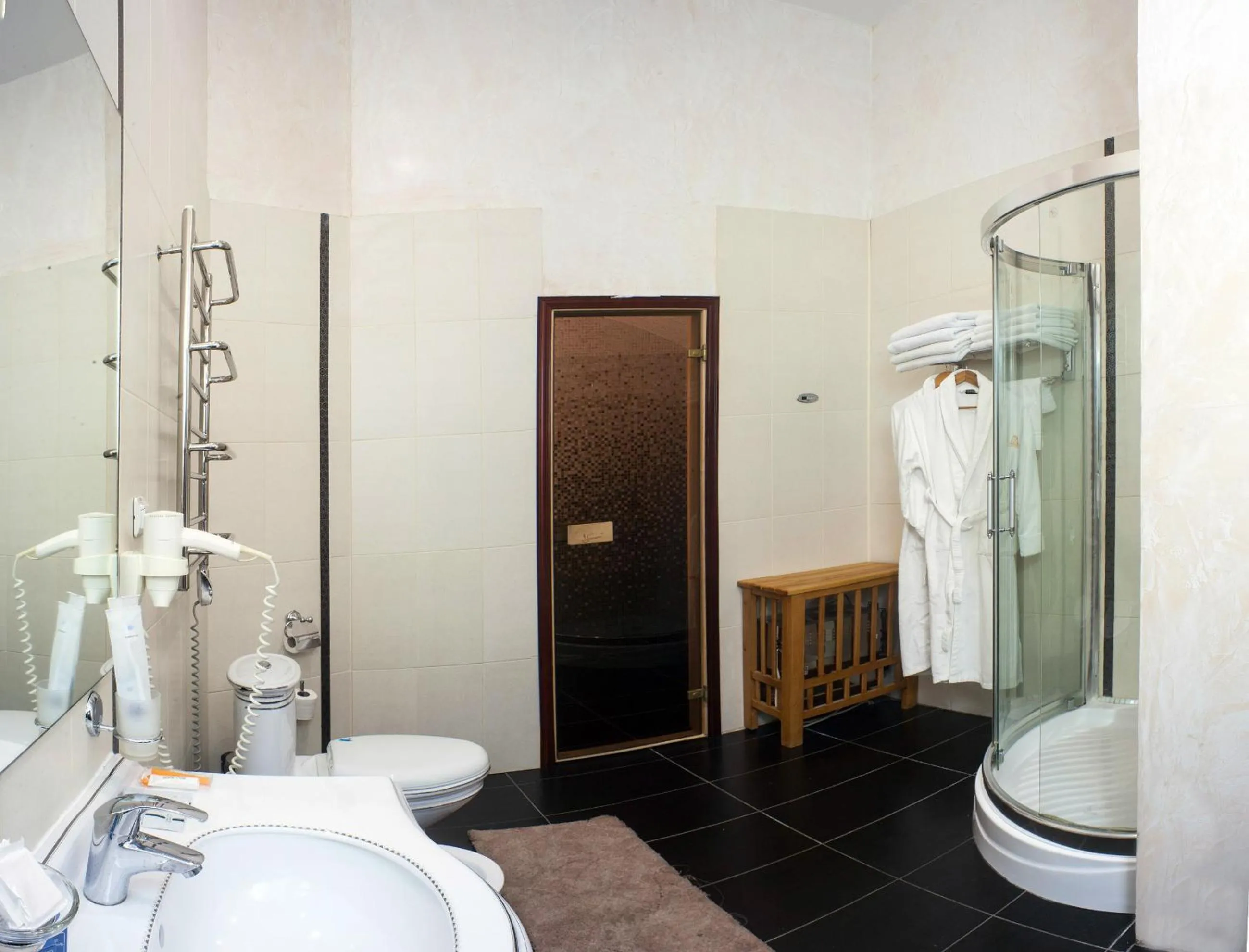 Shower in Отель Фараон