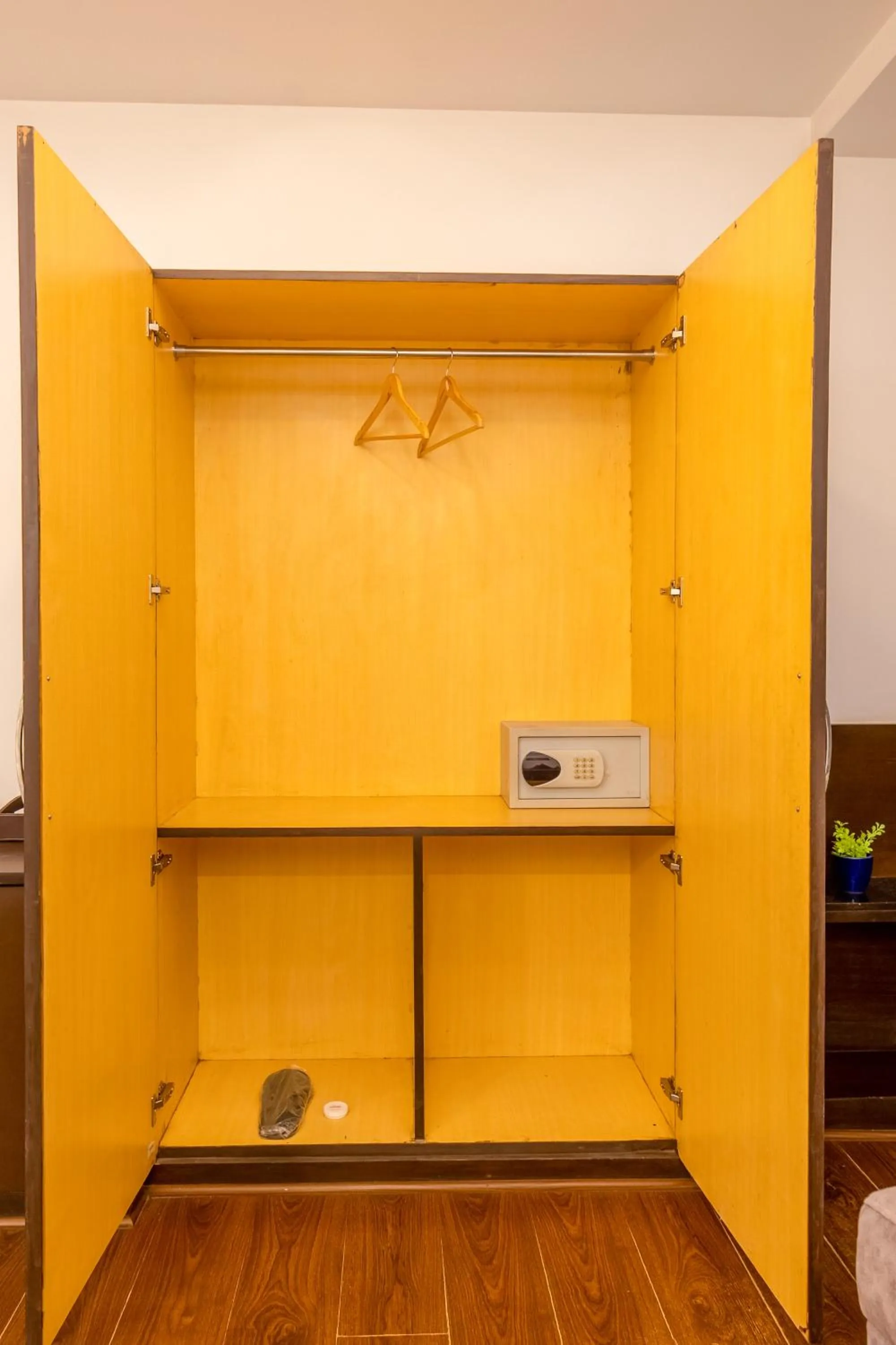 safe in Vivid Boutique Hotel, Medanta, Gurugram