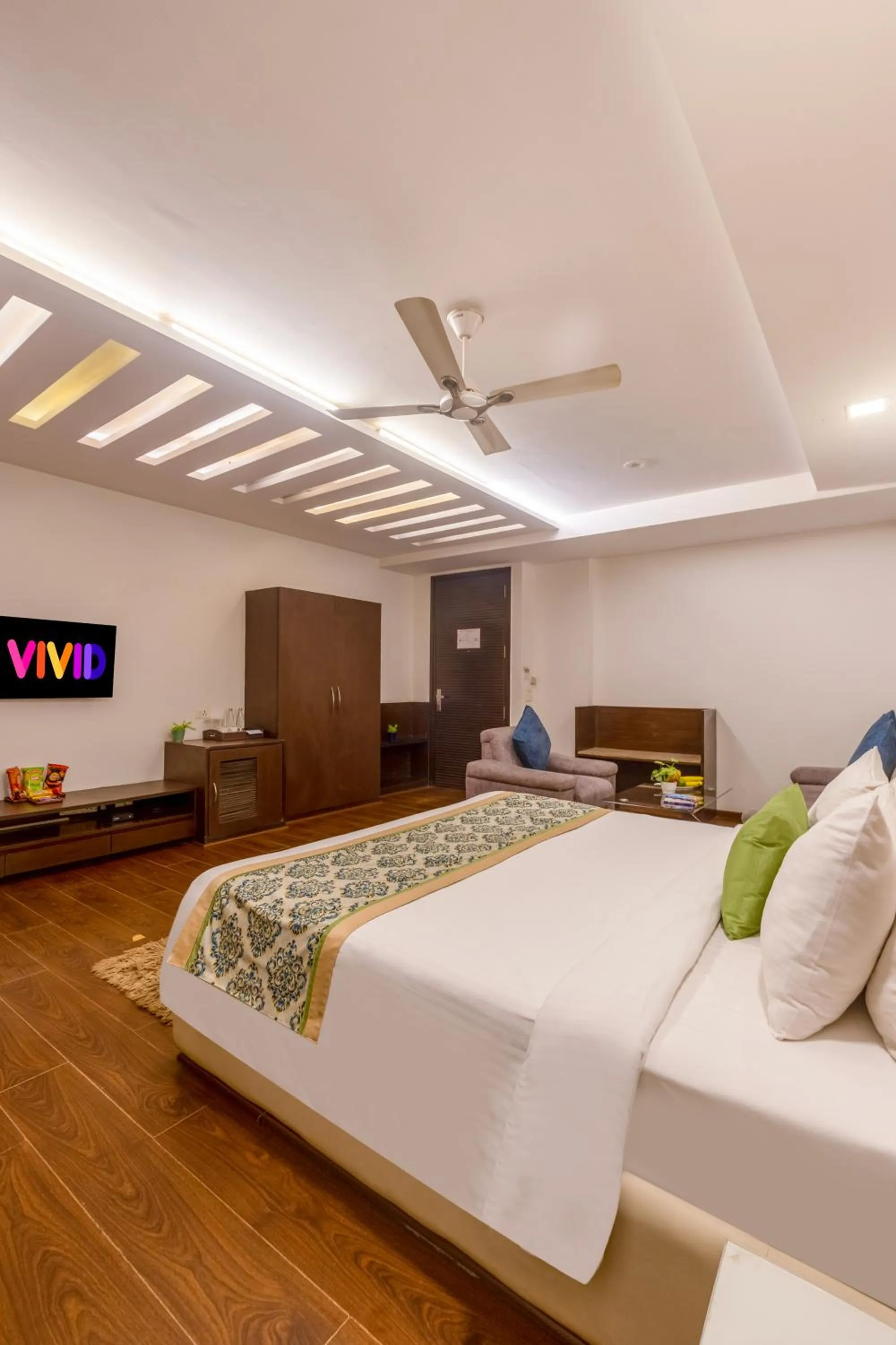 Bedroom, Bed in Vivid Boutique Hotel, Medanta, Gurugram