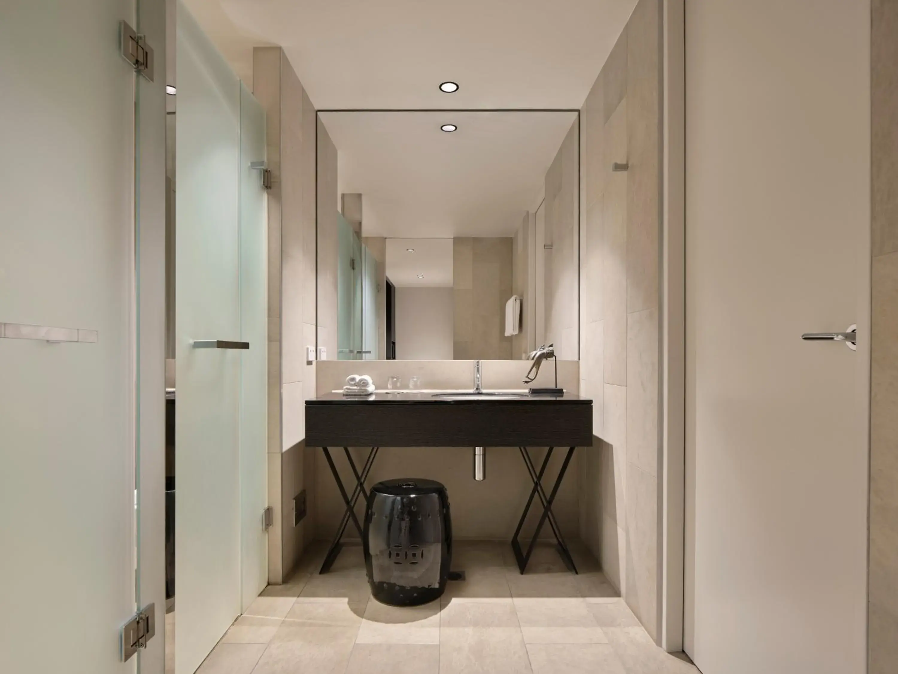 One-Bedroom Luxury Apartment in Burbury Hotel & Apartments One-Bedroom Luxury Apartment in Burbury Hotel & Apartments