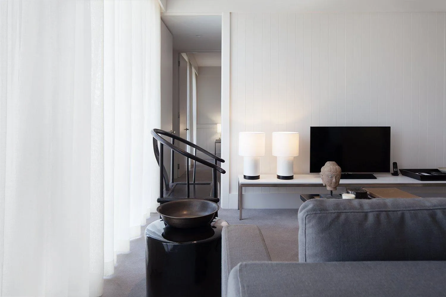 TV and multimedia in Burbury Hotel & Apartments