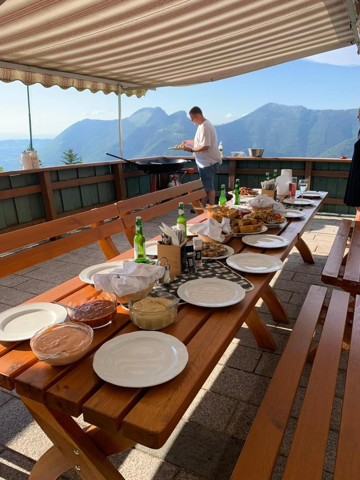 Restaurant/places to eat in Hochberghaus Resort