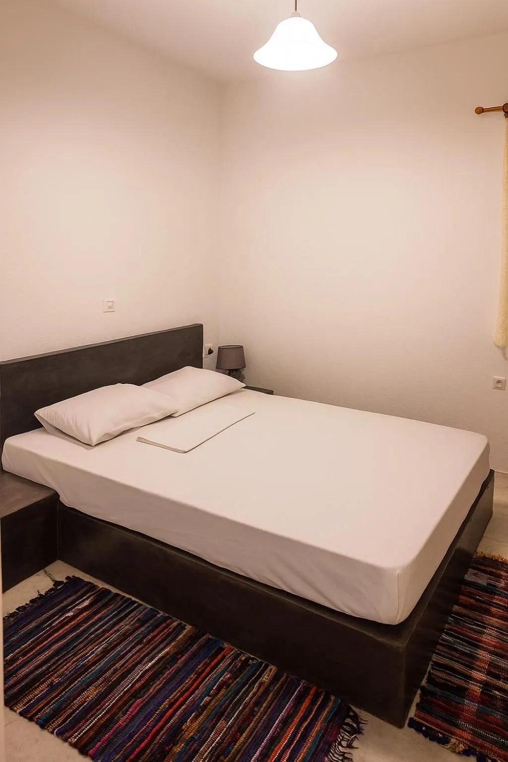 Bedroom, Bed in Santo Margarita