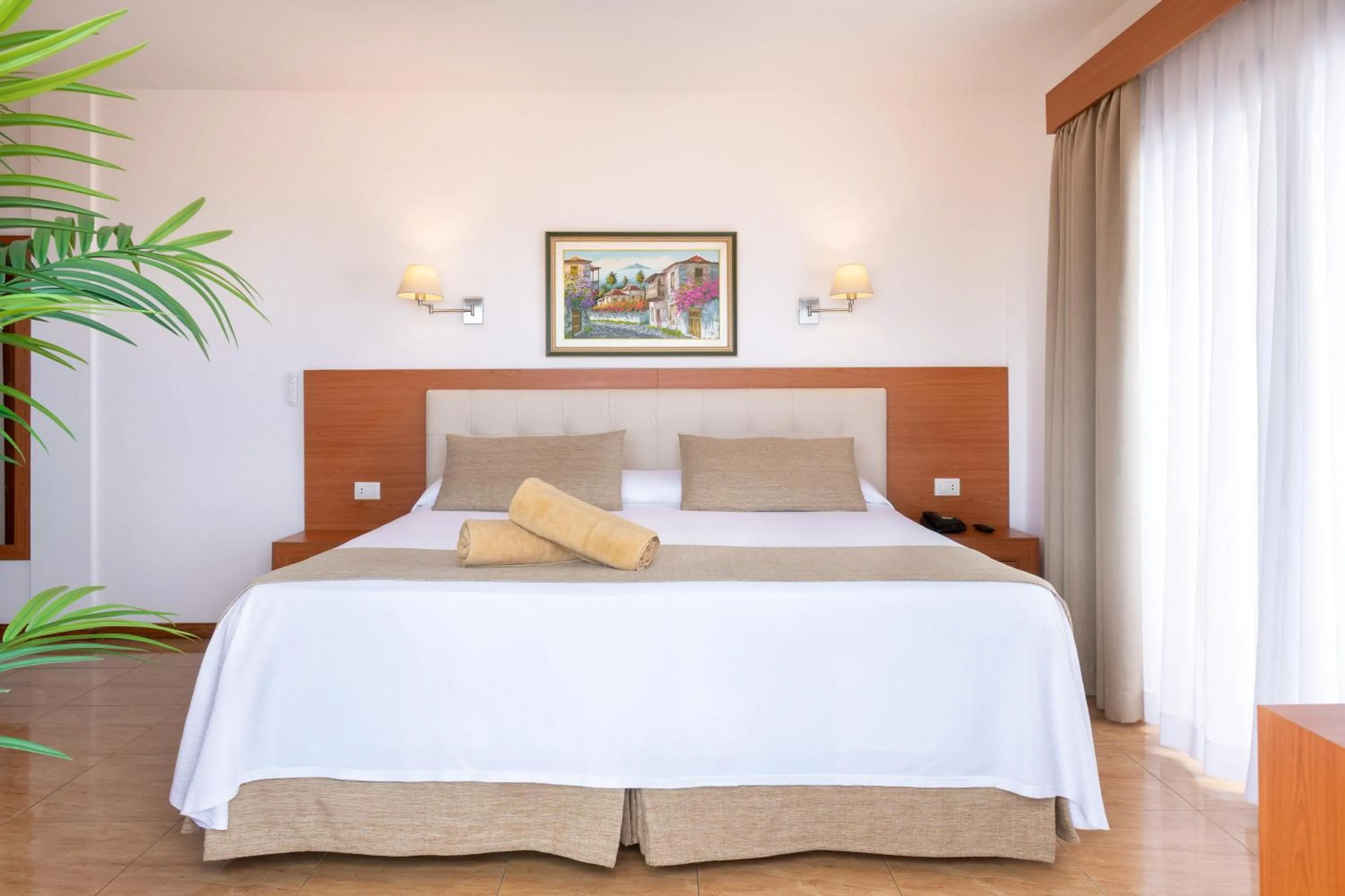 Bed in Hotel Don Manolito