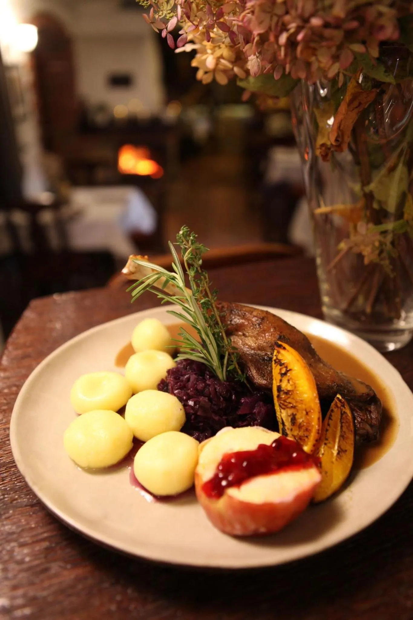 Restaurant/places to eat in Hotel Salve