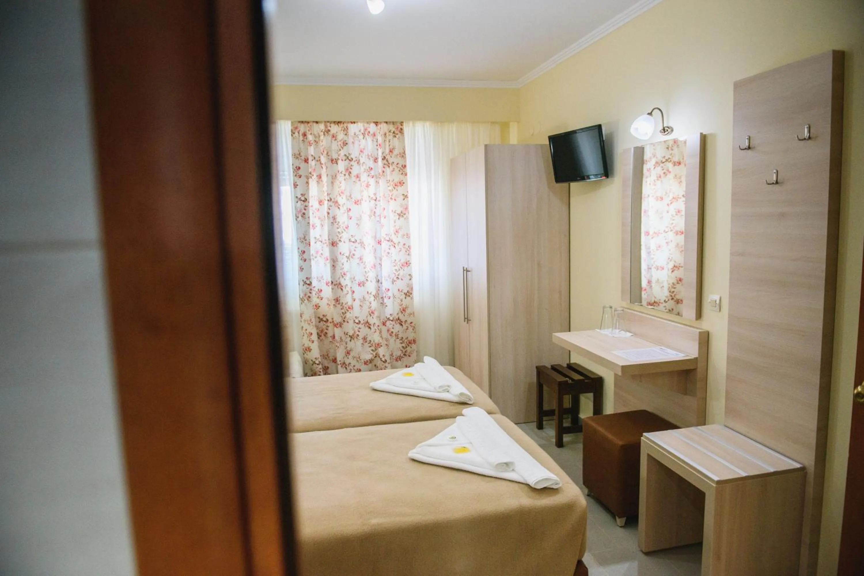 Bed in Santa Rosa Hotel & Beach