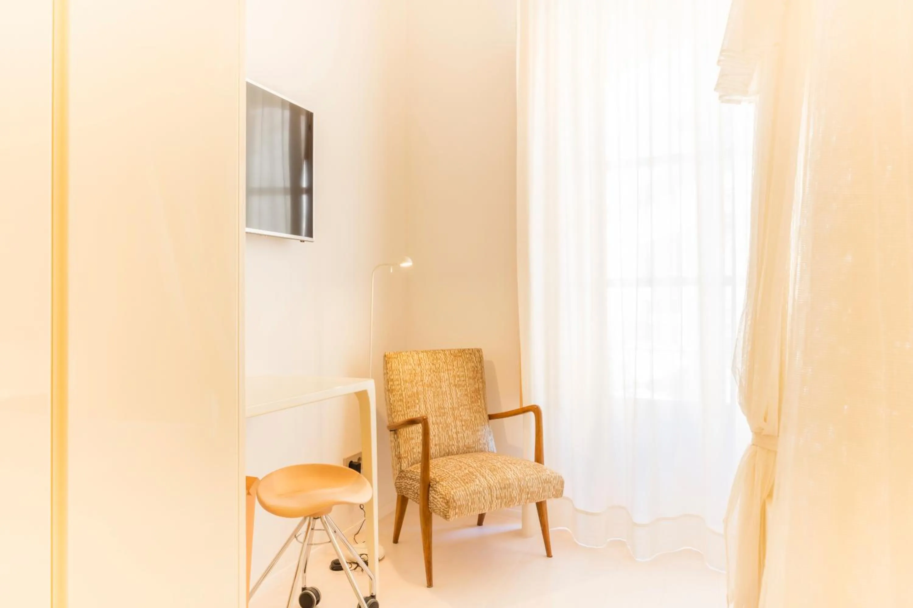 TV and multimedia in Fonda Llabres Boutique