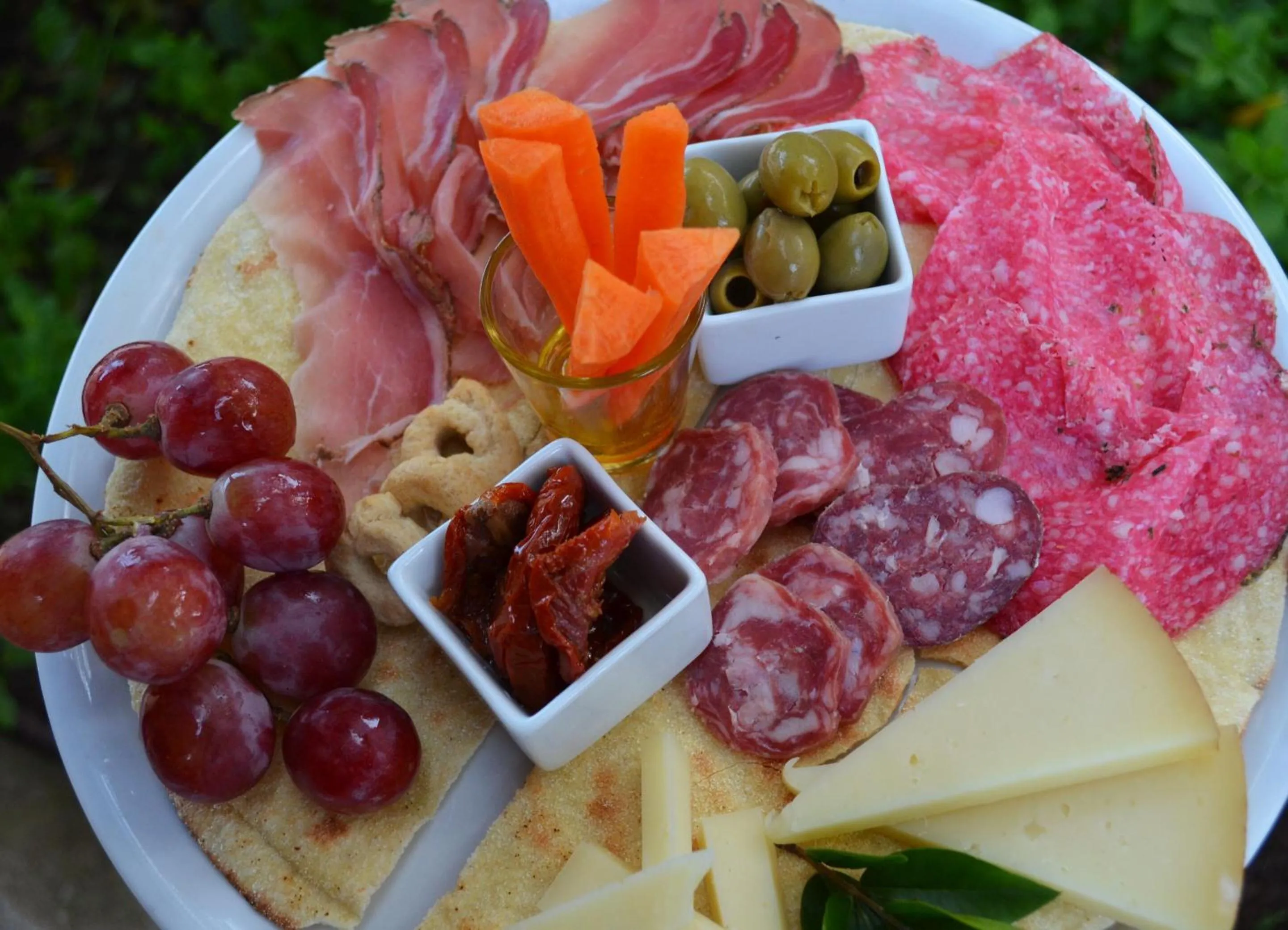 Lounge or bar in Moma Hotel Cannigione