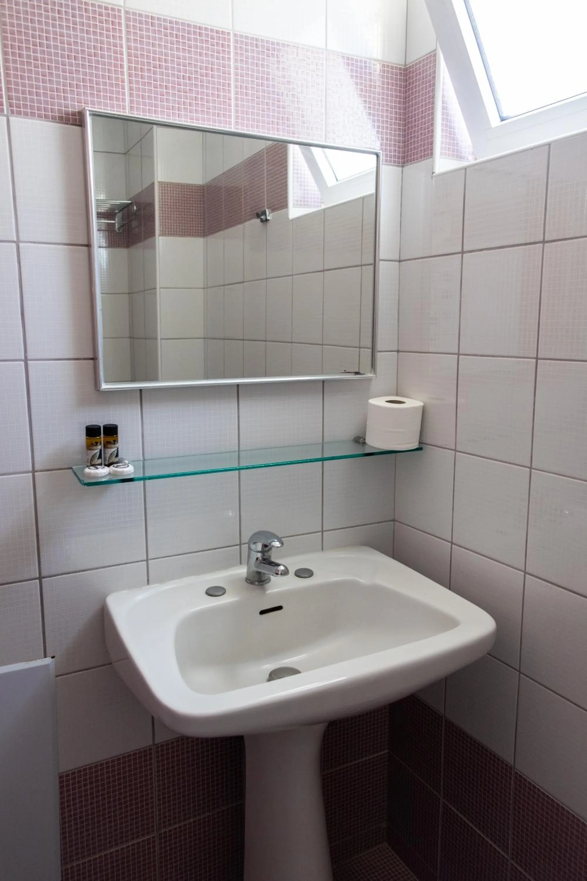 Bathroom in Esperides