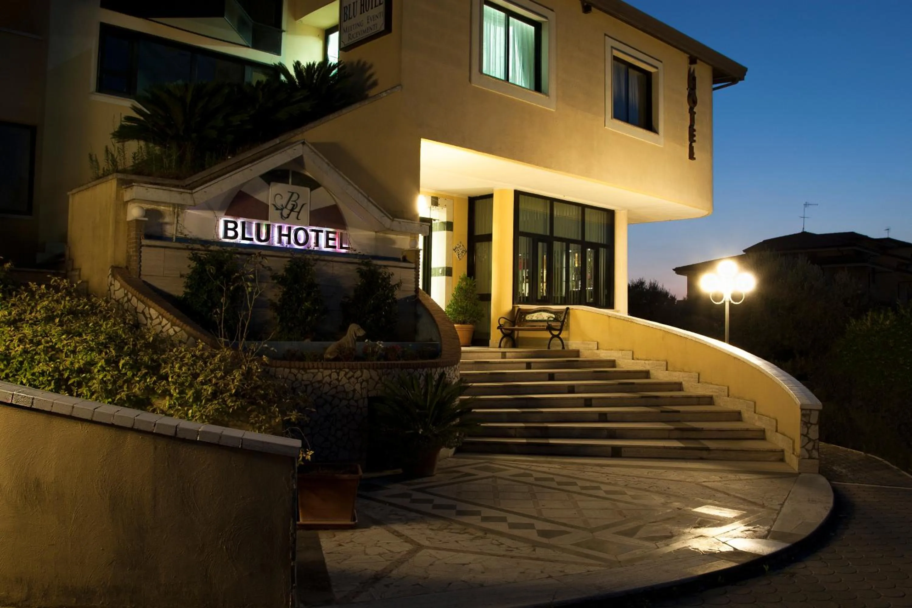 Facade/entrance in Blu Hotel