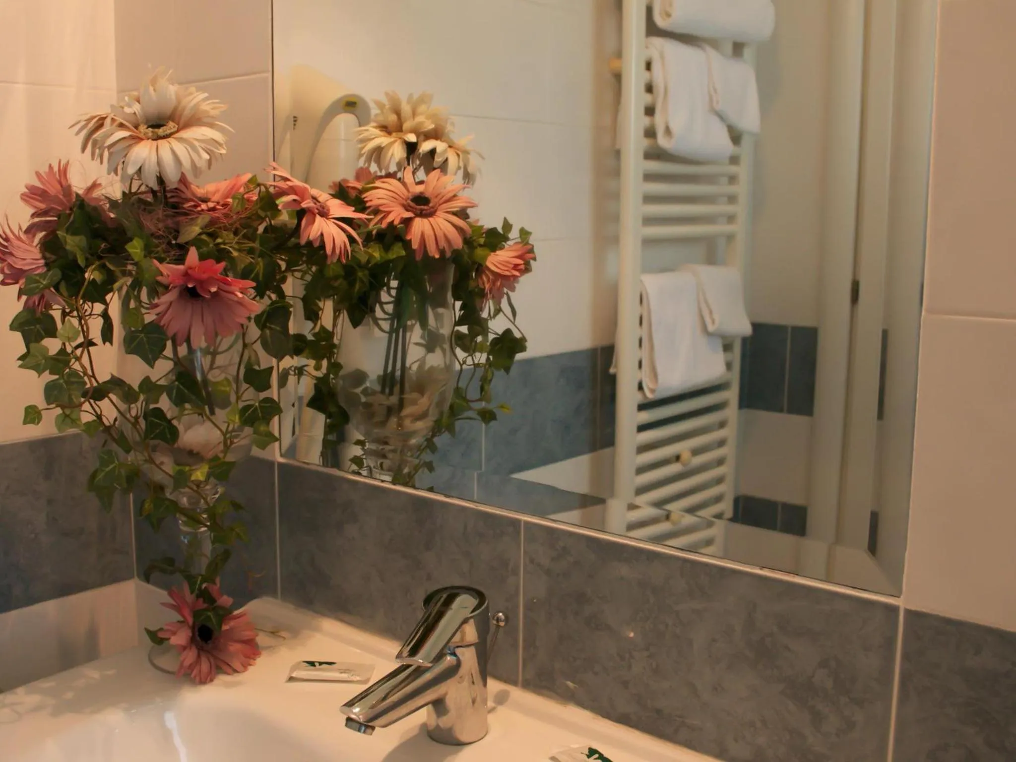 Bathroom in Blu Hotel