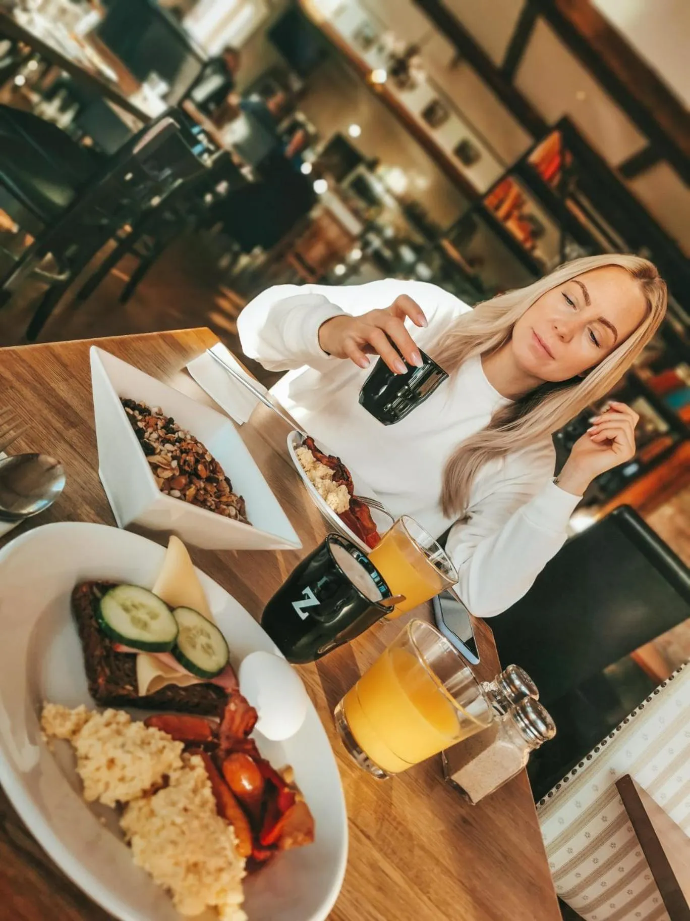 Restaurant/places to eat in Lydinge Resort