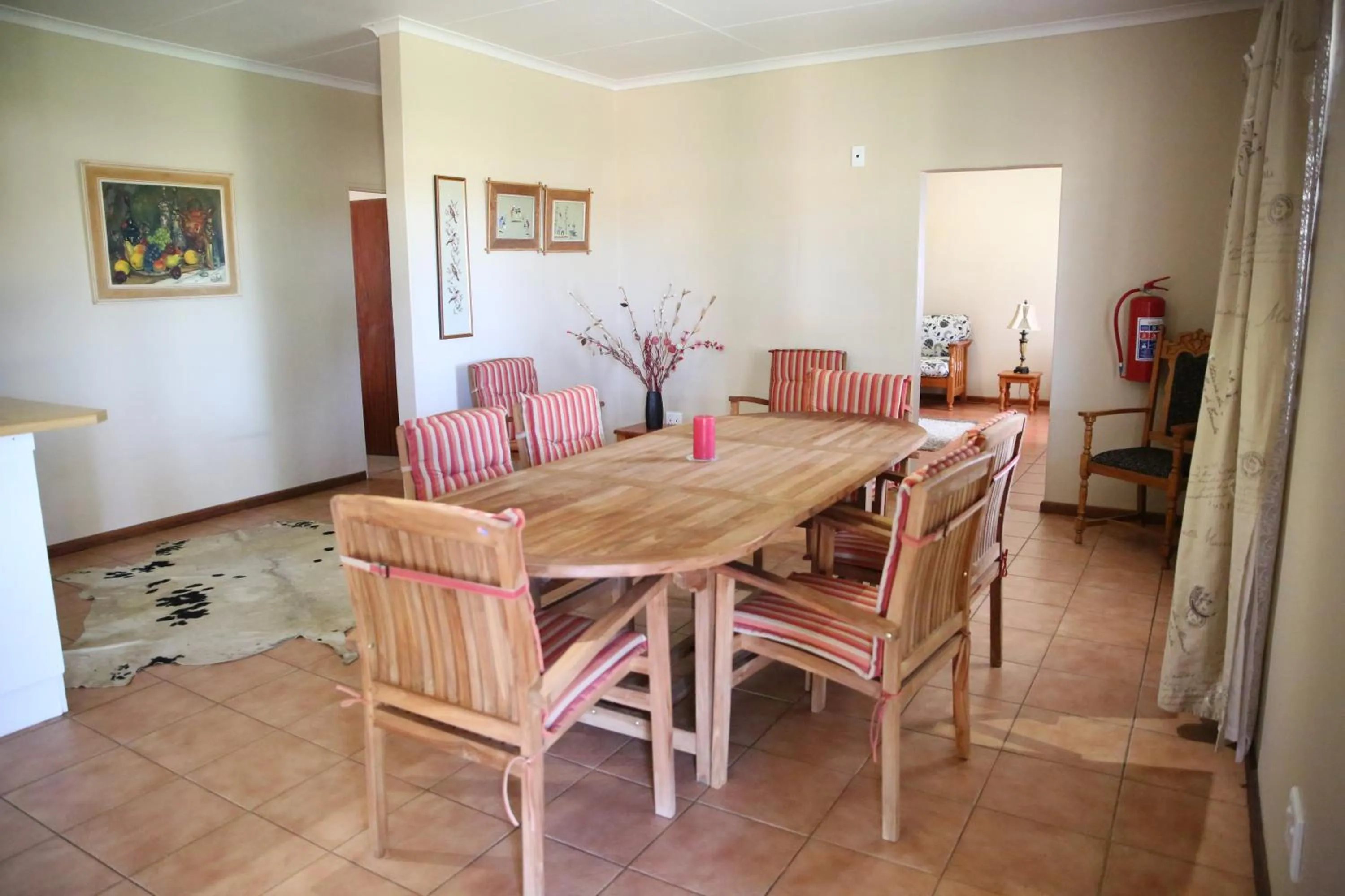 Dining area in Augrabies De Oude Stoor Guesthouse