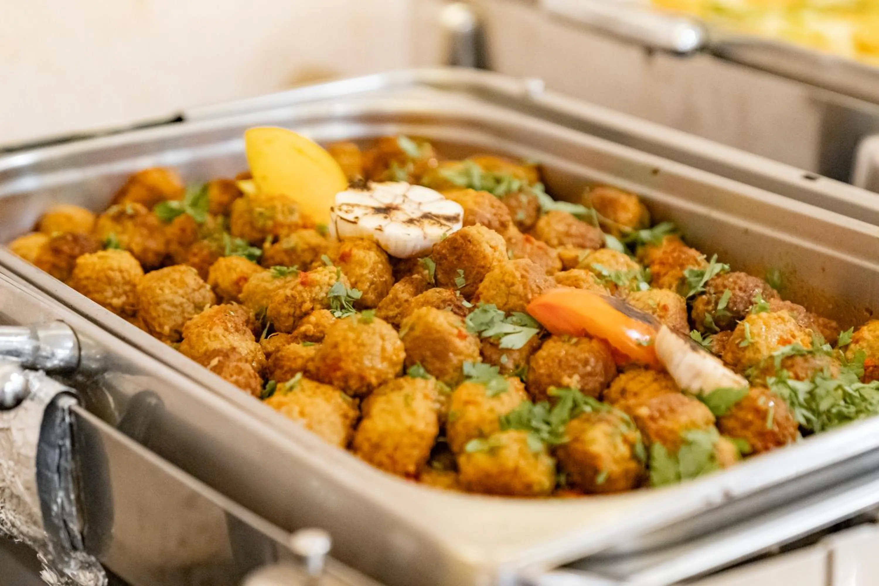 Food and drinks in Emaar Elite Al Madina Hotel