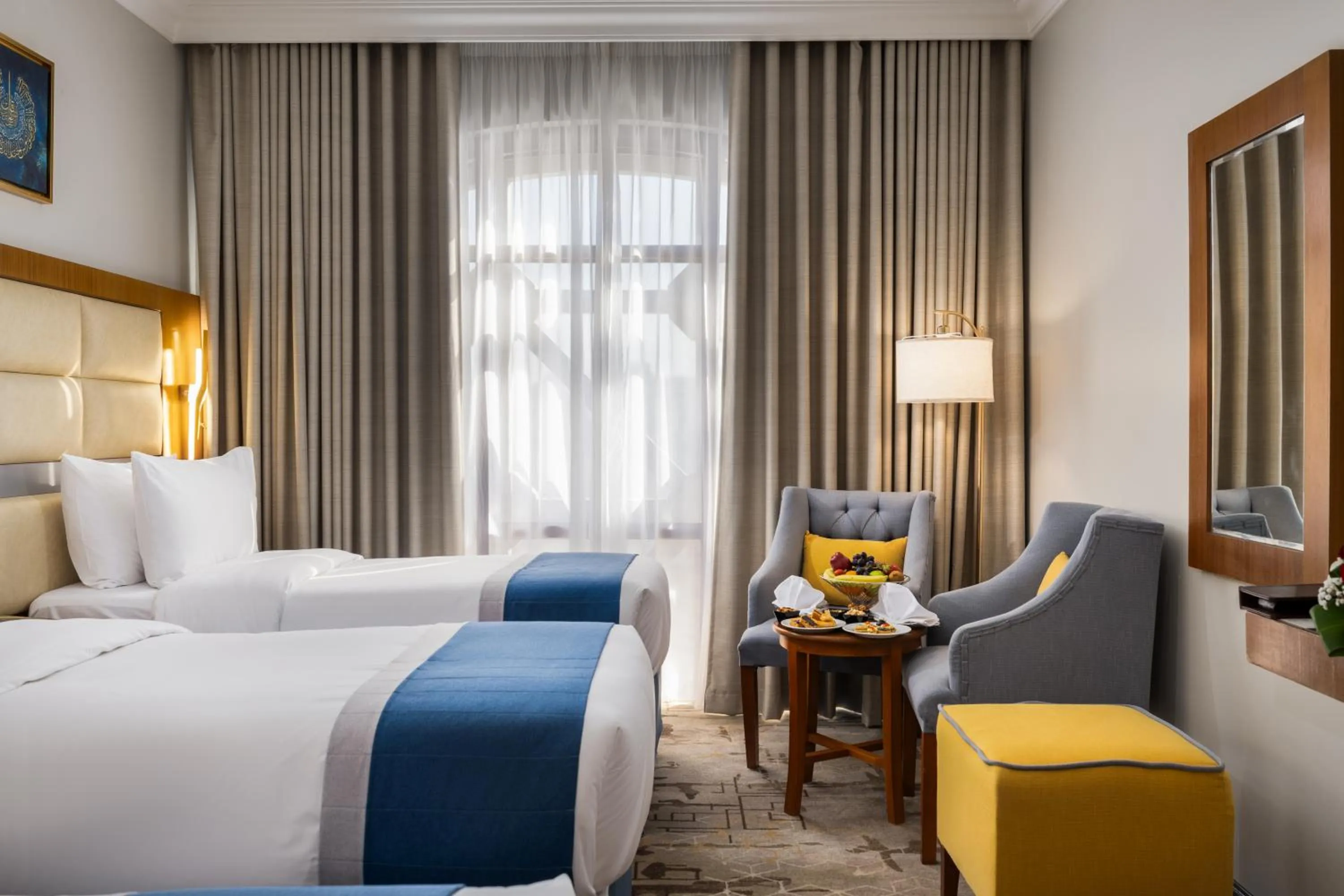 Bedroom, Bed in Emaar Elite Al Madina Hotel