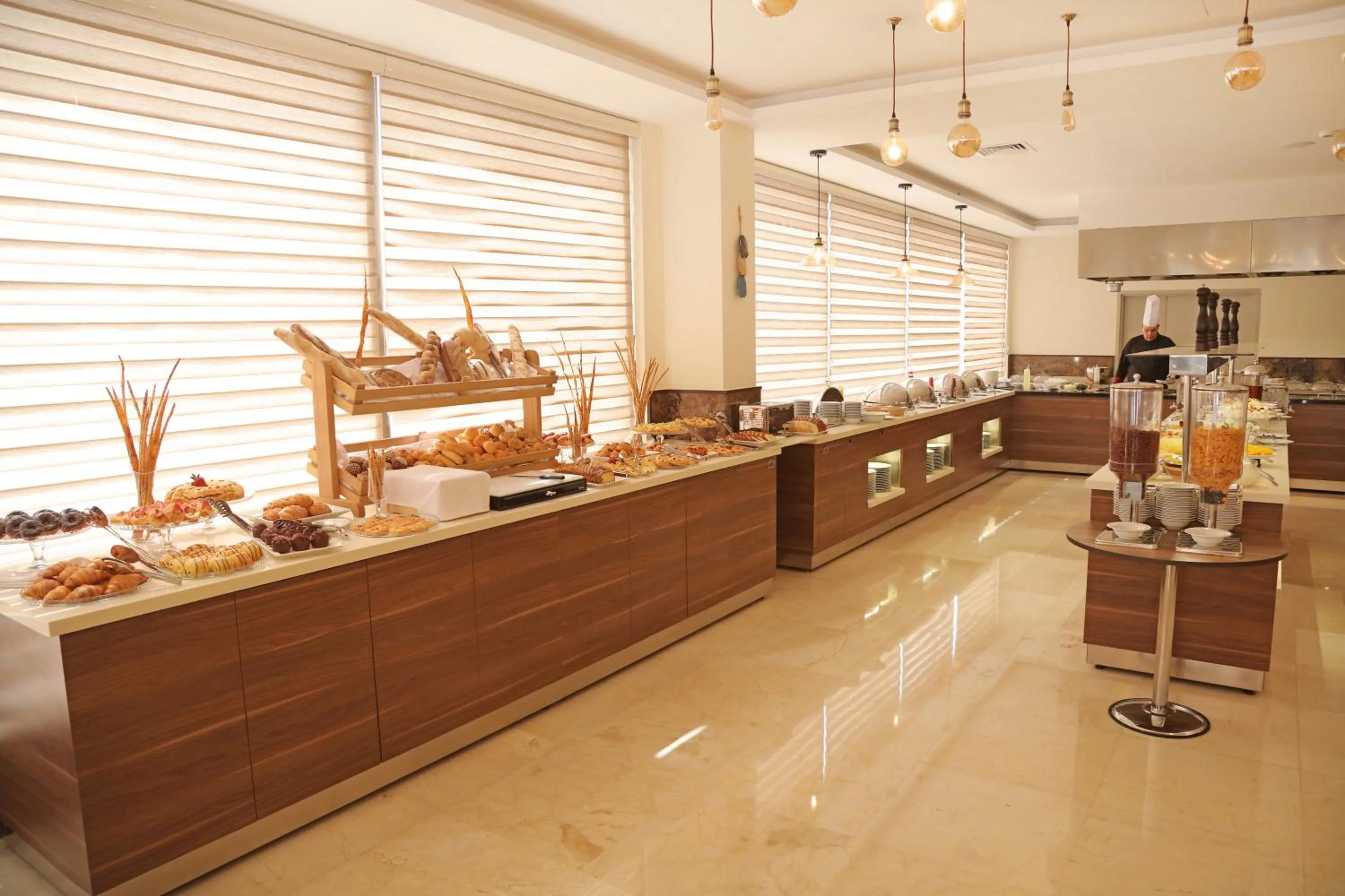 Breakfast in Lacosta Hotel